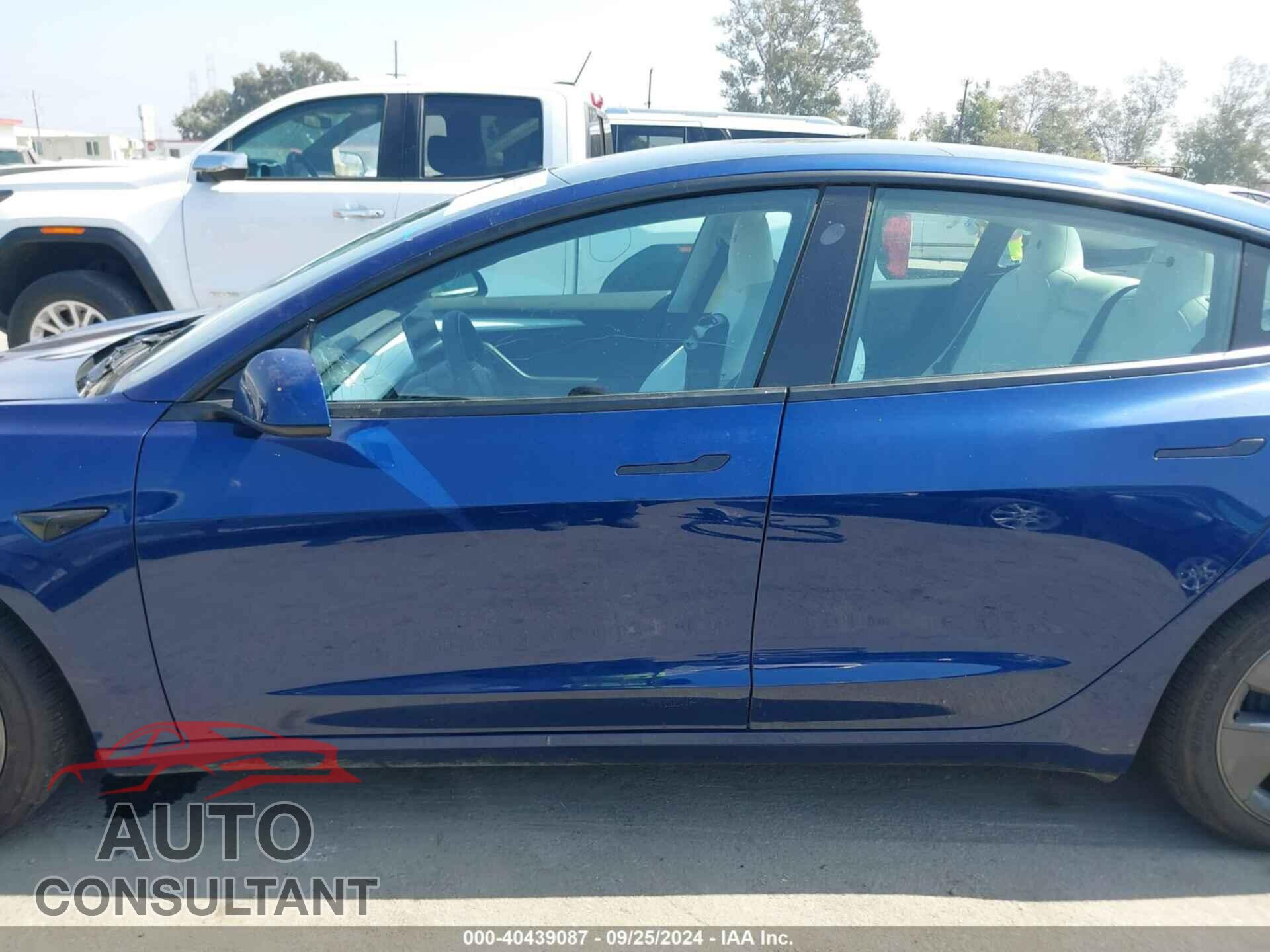 TESLA MODEL 3 2023 - 5YJ3E1EA9PF710208