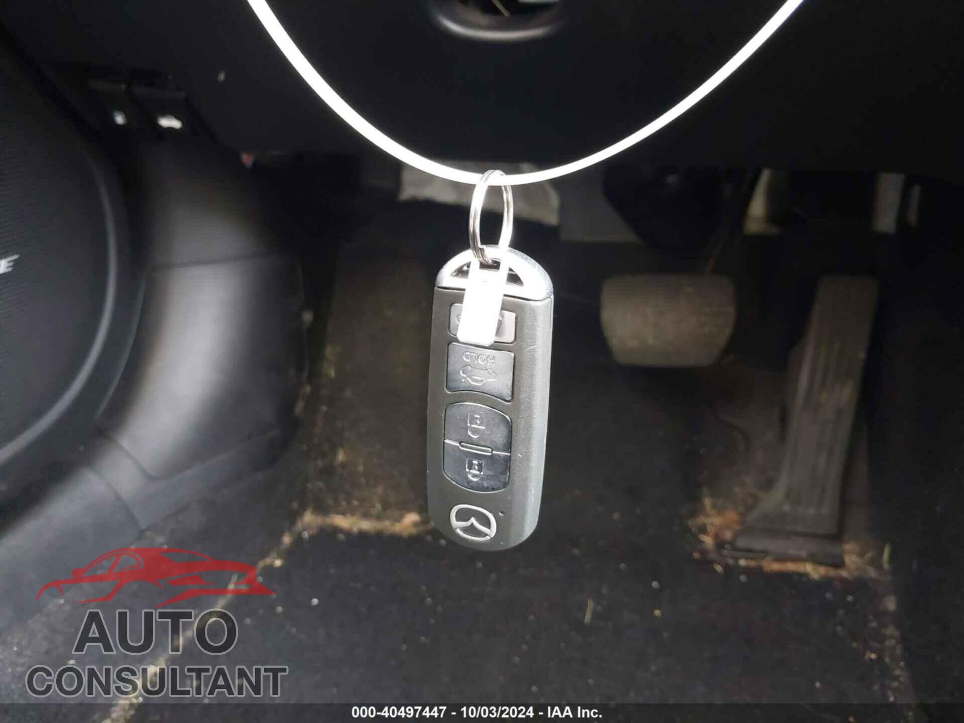 MAZDA 3 2017 - JM1BN1W34H1126529