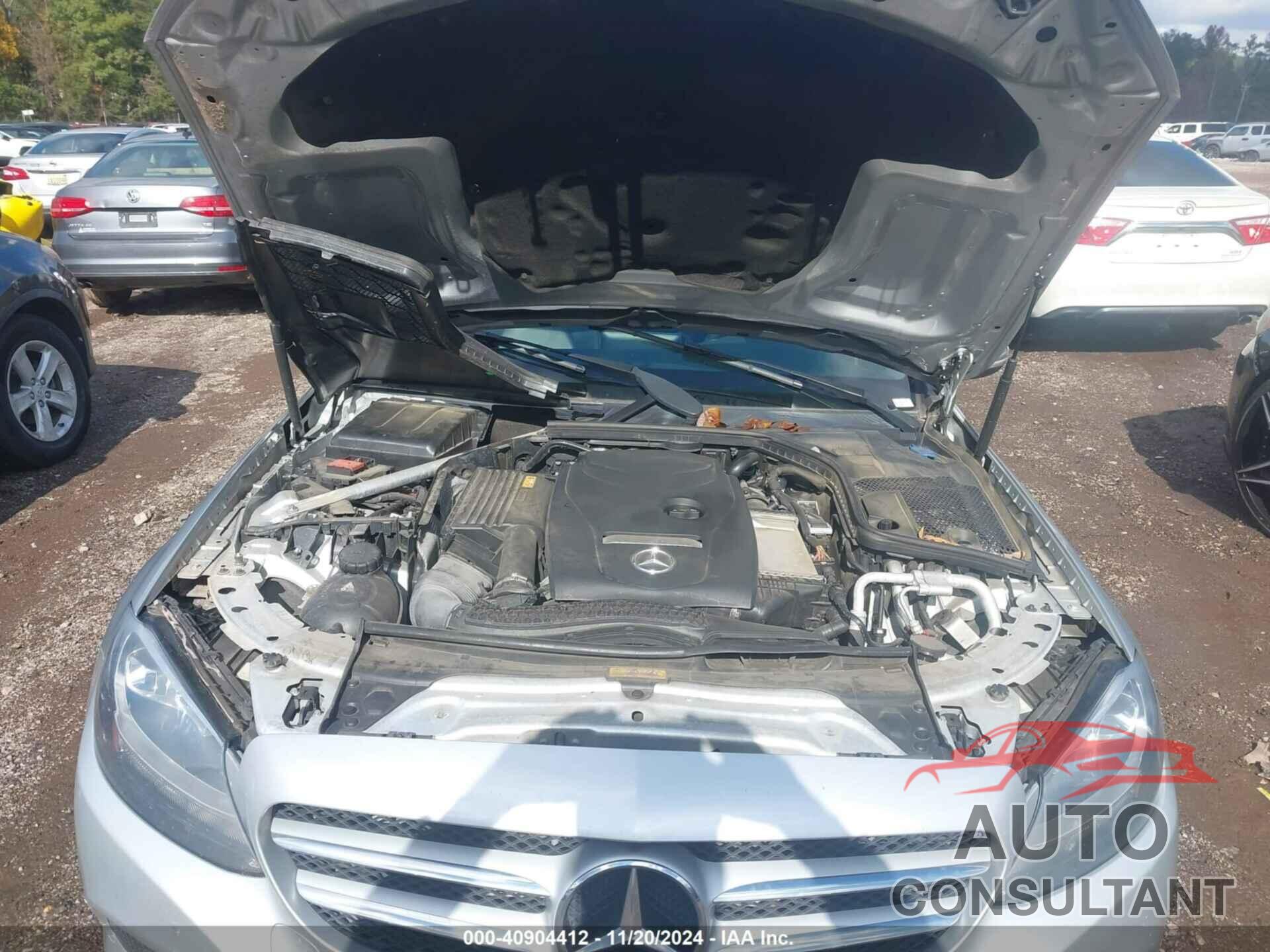 MERCEDES-BENZ C 300 2017 - 55SWF4JB8HU222457