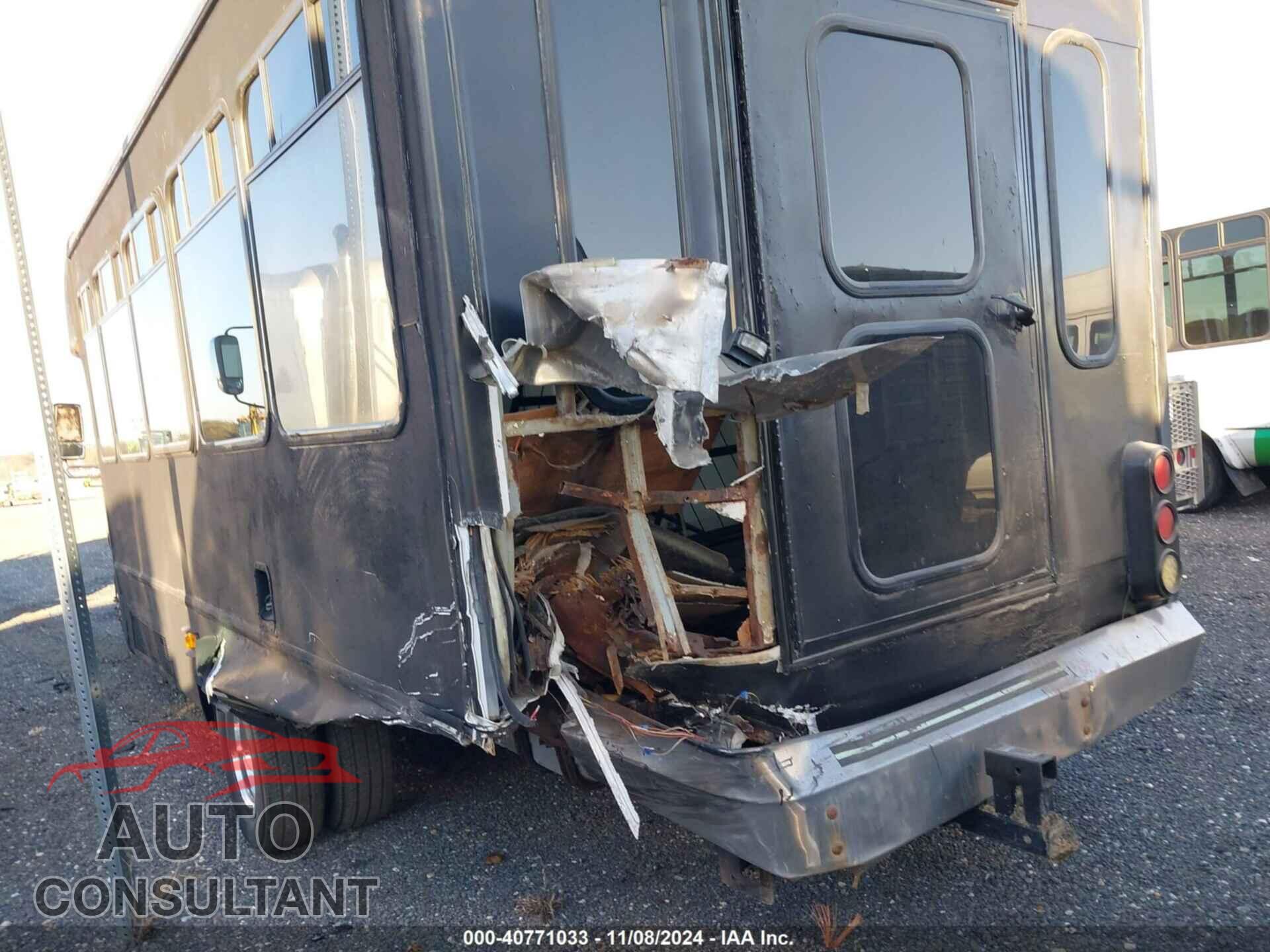 FORD E-450 CUTAWAY 2010 - 1FDFE4FS0ADA84693