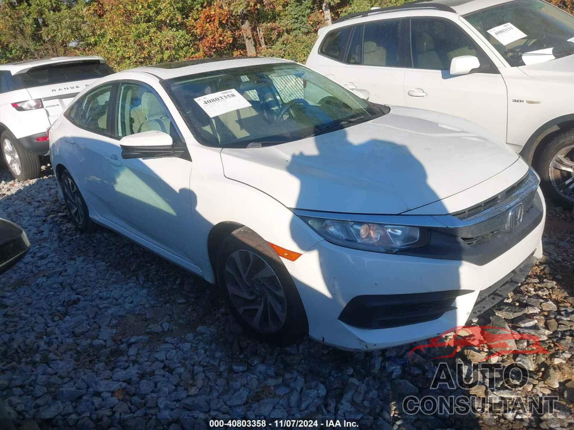 HONDA CIVIC 2018 - 19XFC2F74JE028927