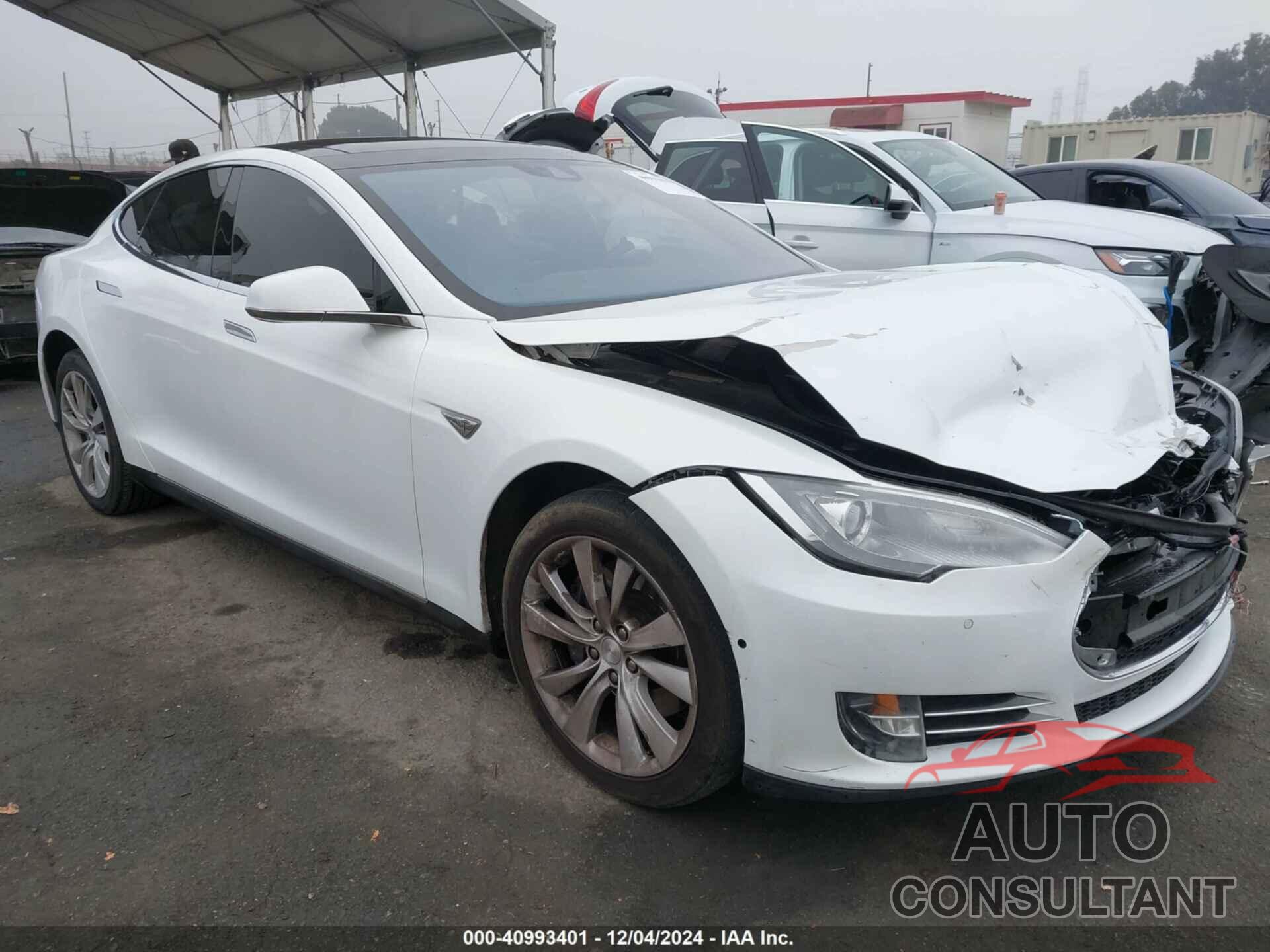 TESLA MODEL S 2015 - 5YJSA1E2XFF115849