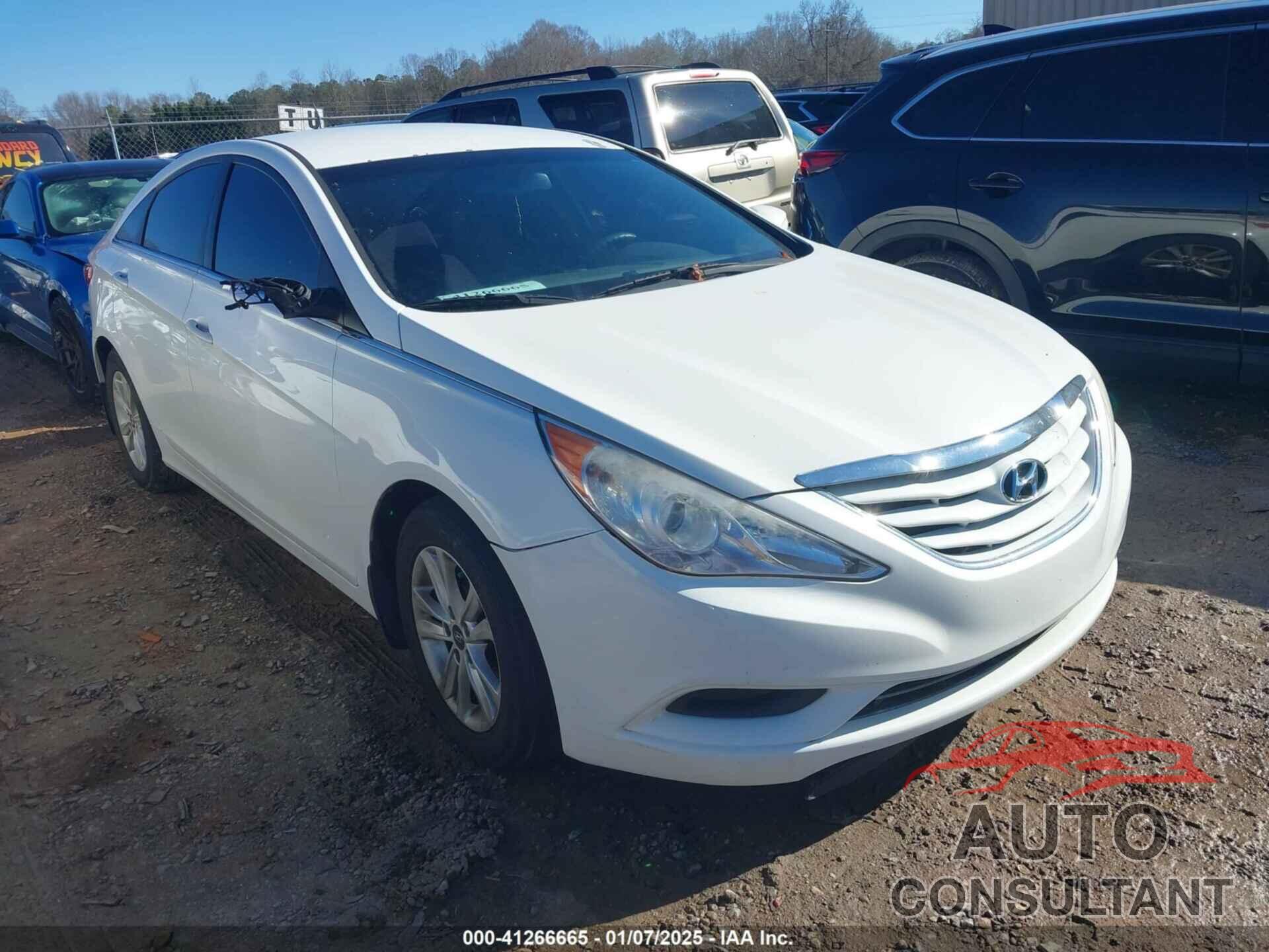 HYUNDAI SONATA 2013 - 5NPEB4AC1DH713644