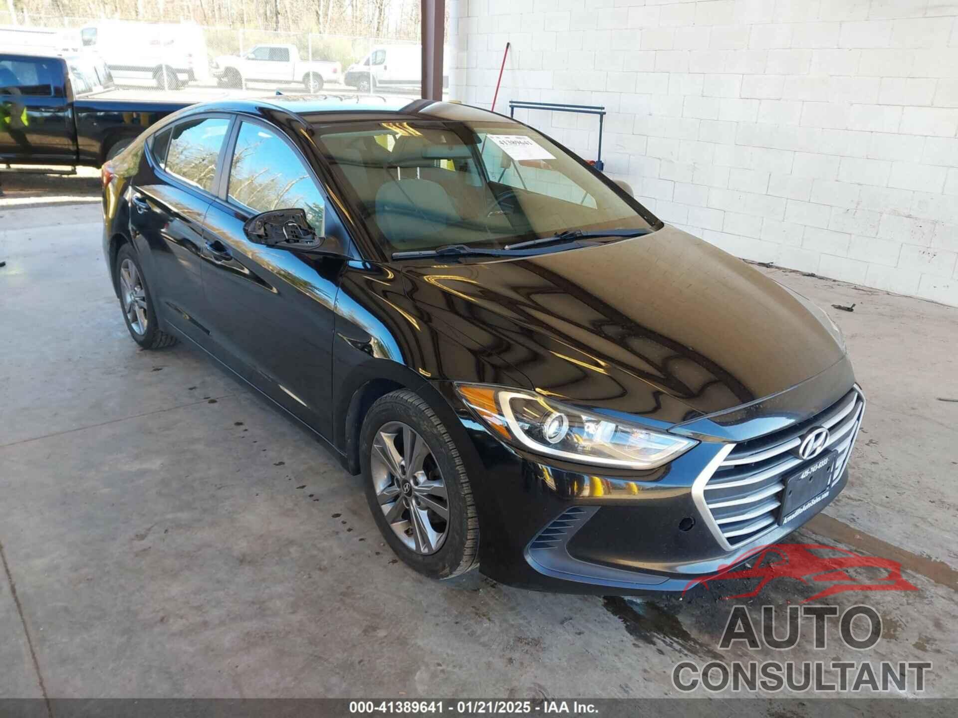 HYUNDAI ELANTRA 2017 - KMHD84LF9HU149735