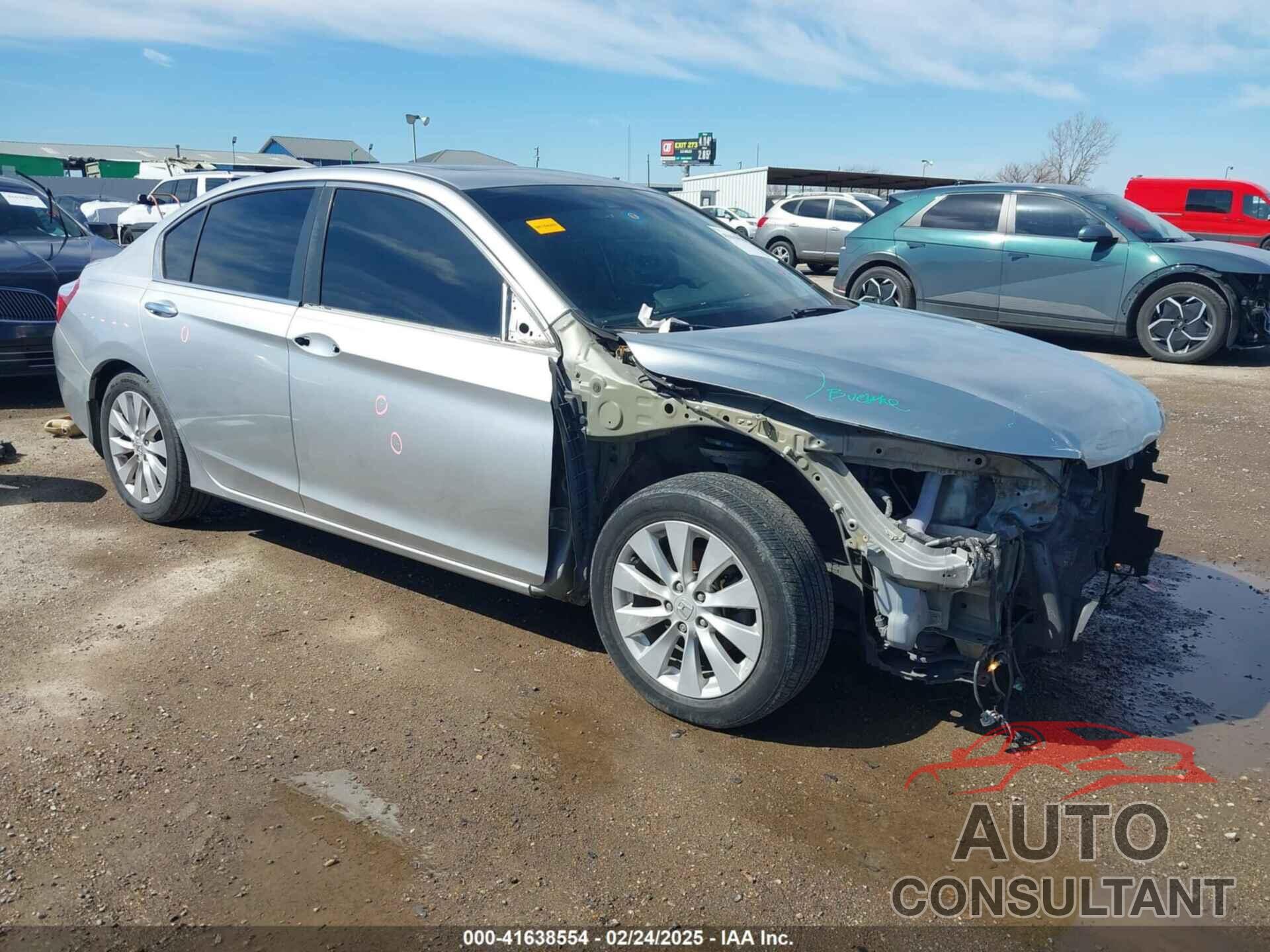HONDA ACCORD 2015 - 1HGCR2F81FA028129