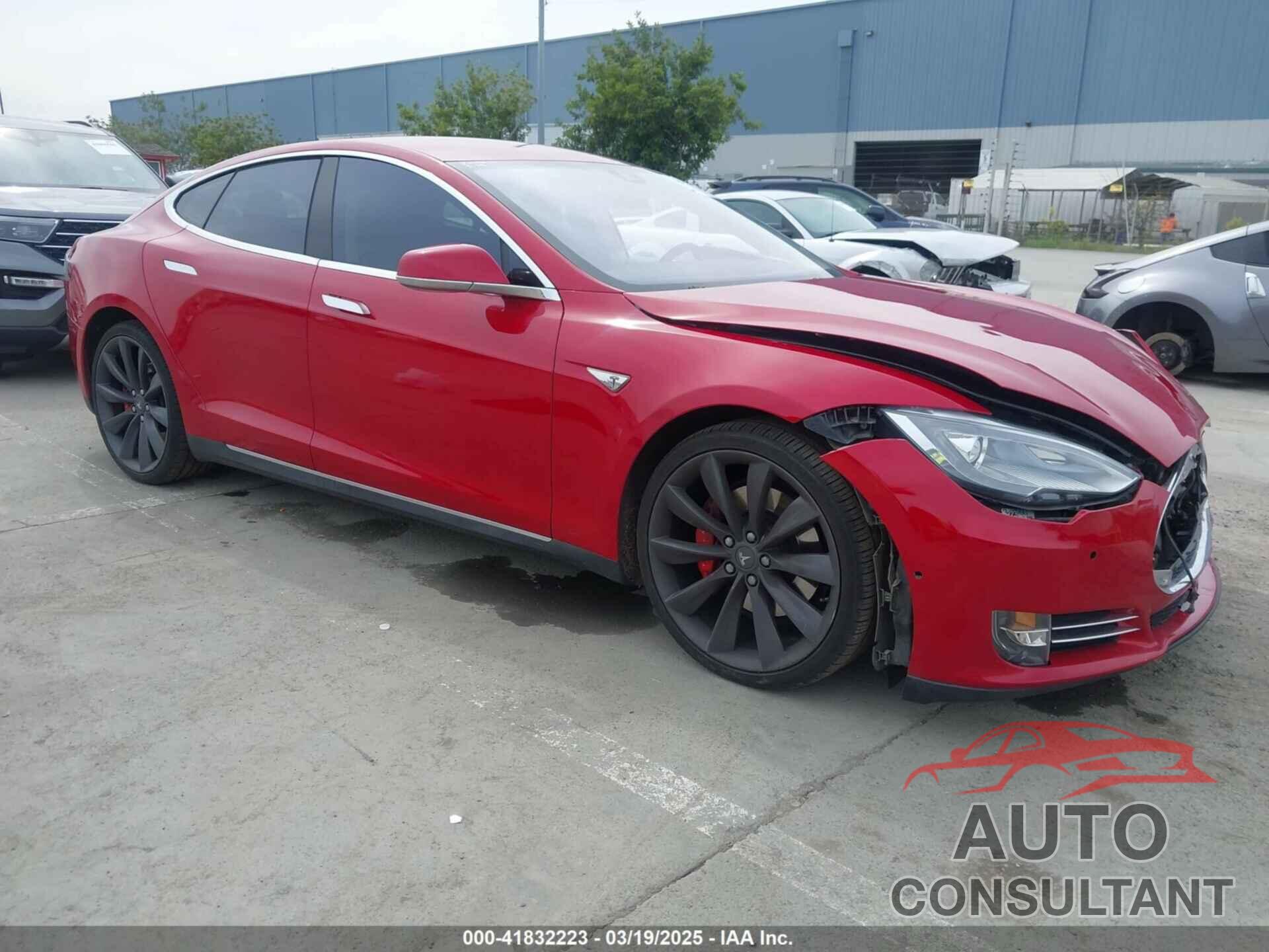 TESLA MODEL S 2015 - 5YJSA1H42FF086599