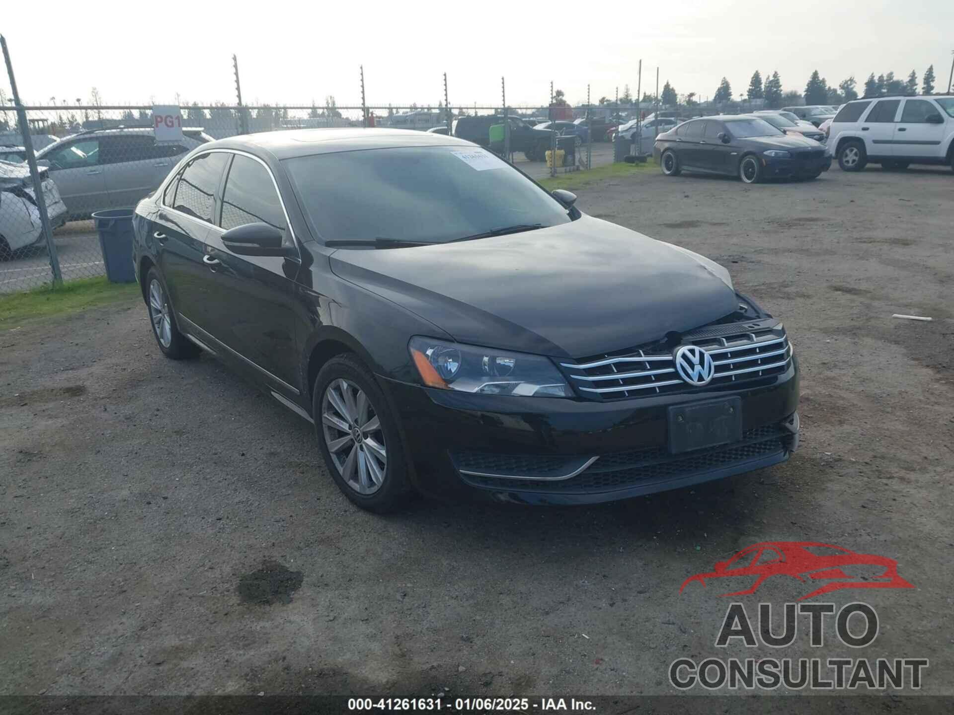 VOLKSWAGEN PASSAT 2012 - 1VWCP7A32CC054149