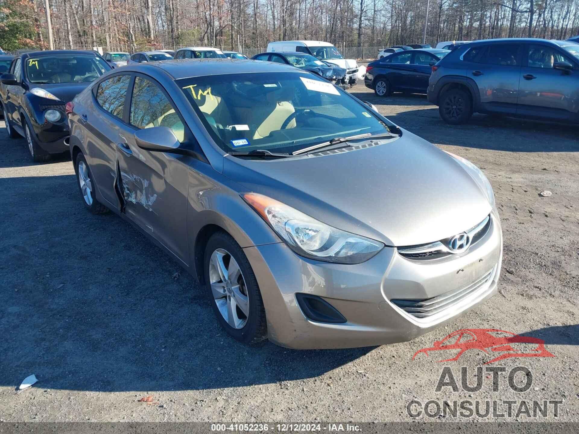 HYUNDAI ELANTRA 2013 - 5NPDH4AE6DH313106