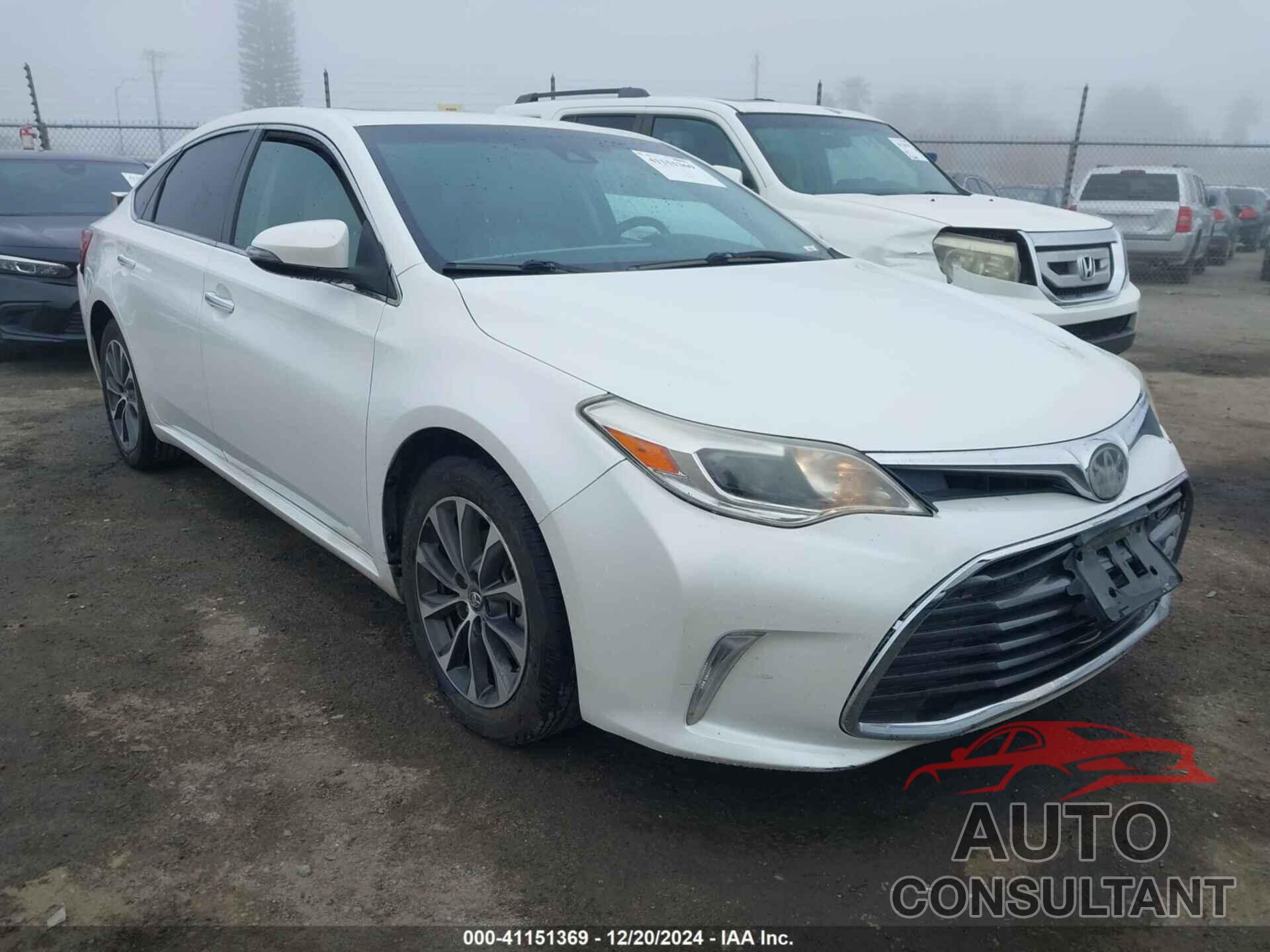 TOYOTA AVALON 2017 - 4T1BK1EB0HU256674