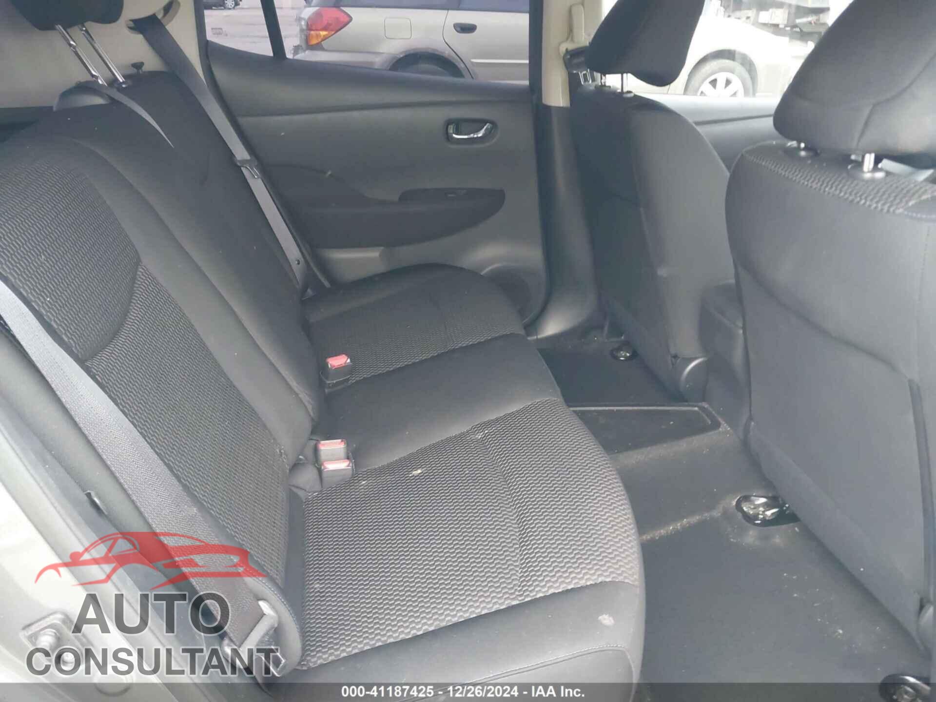 NISSAN LEAF 2015 - 1N4AZ0CP2FC315852