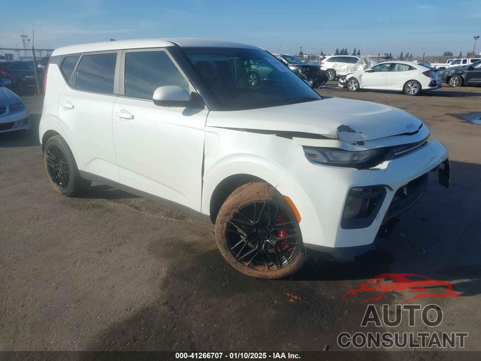 KIA SOUL 2022 - KNDJ23AU1N7813217