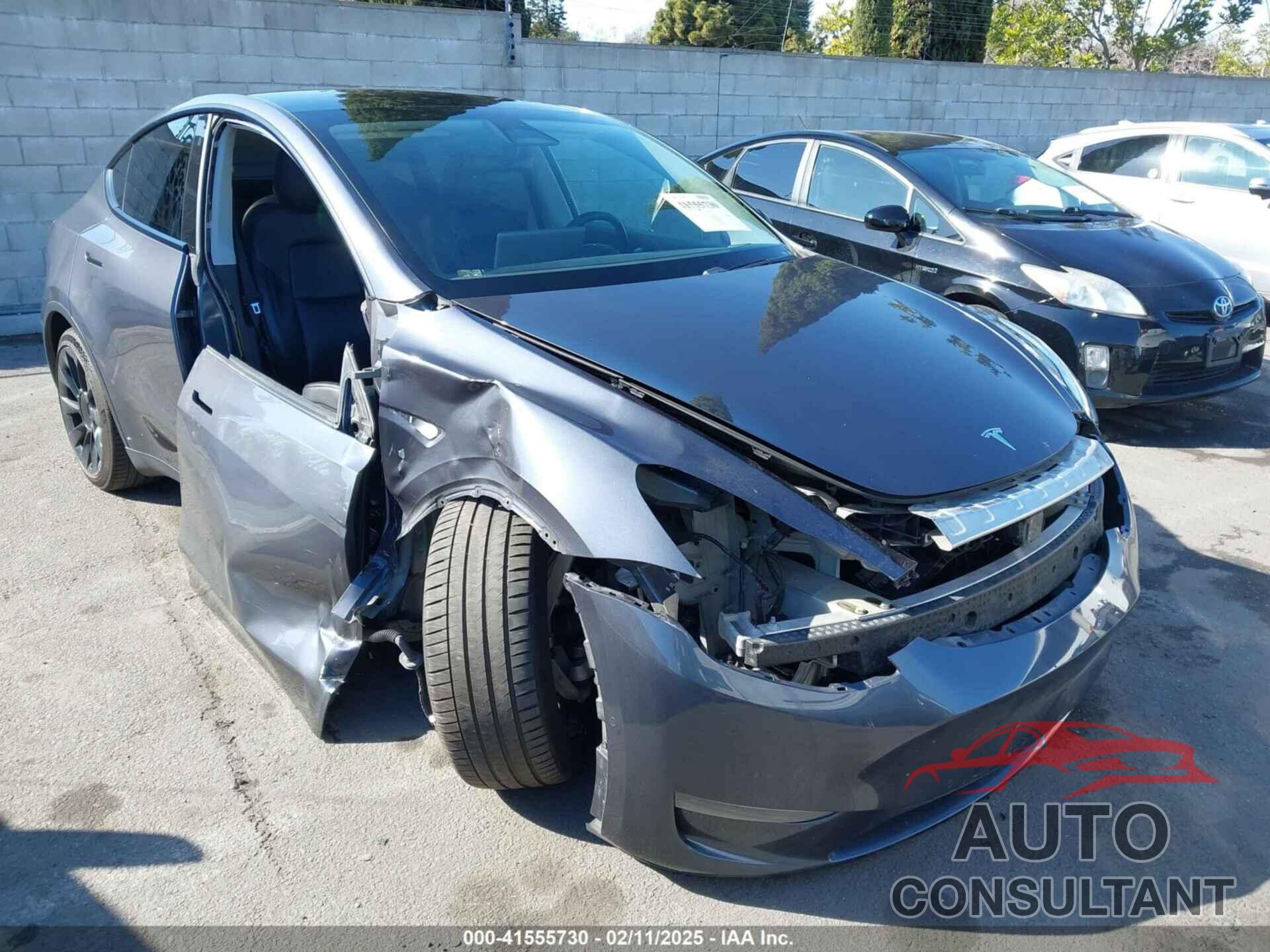 TESLA MODEL Y 2020 - 5YJYGDEE9LF022711