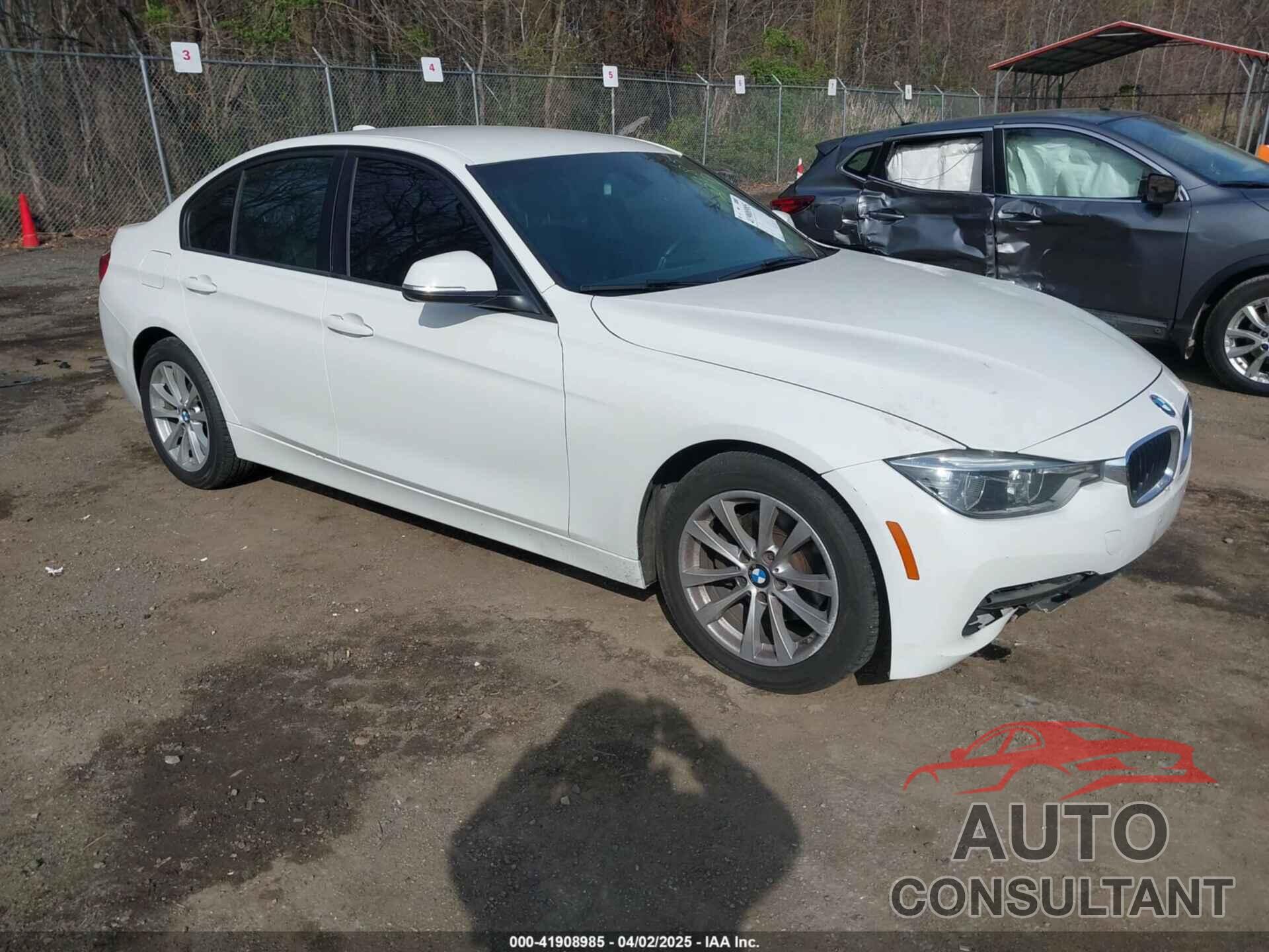 BMW 320I 2018 - WBA8E5G53JNV03347