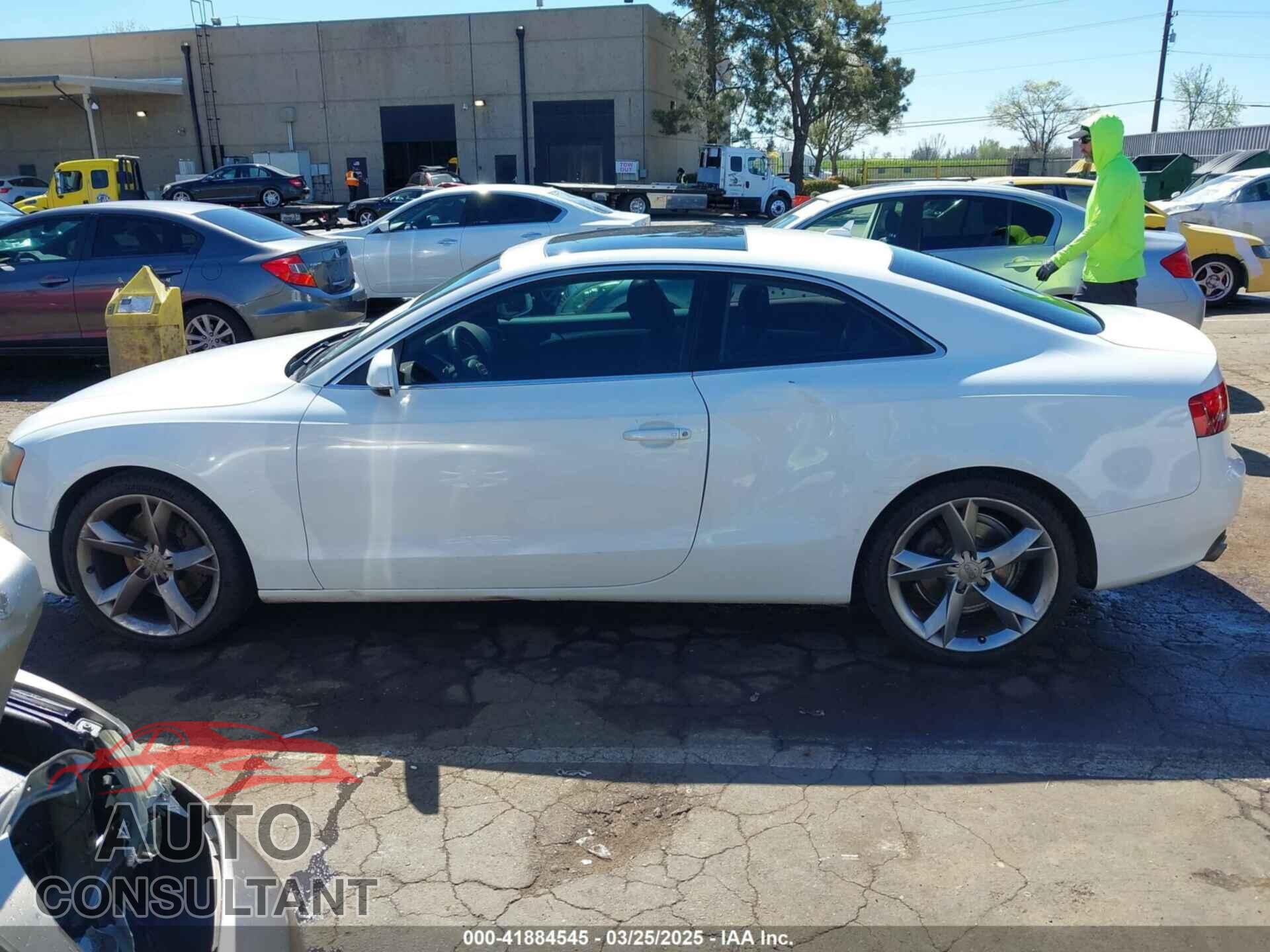 AUDI A5 2012 - WAURFAFR4CA001245