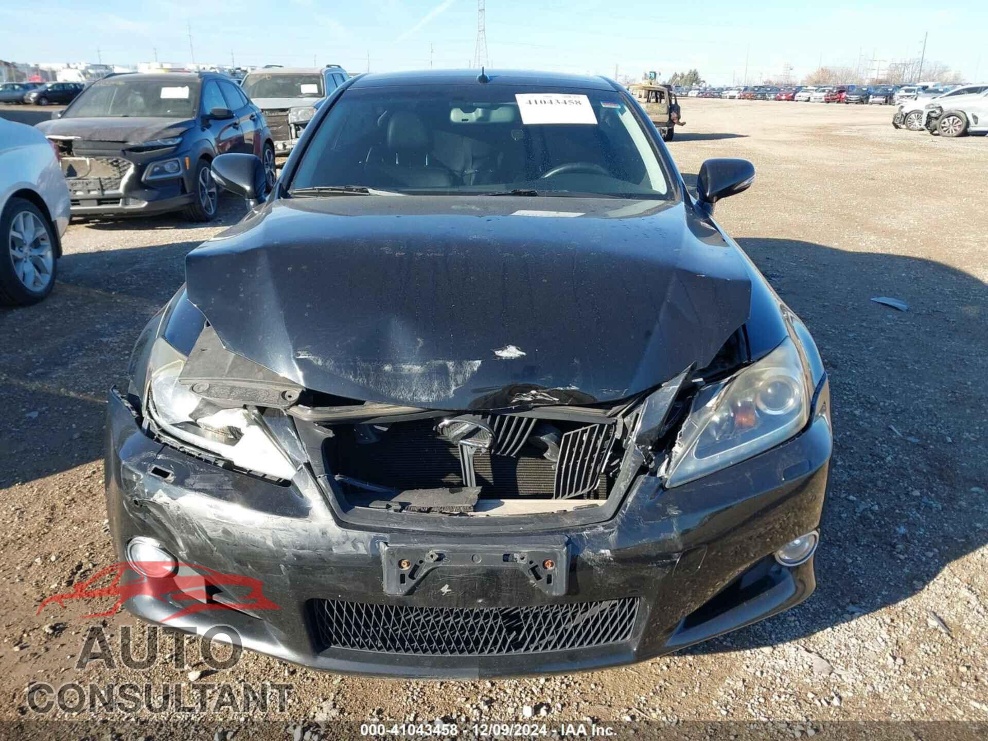 LEXUS IS 250C 2011 - JTHFF2C2XB2520715
