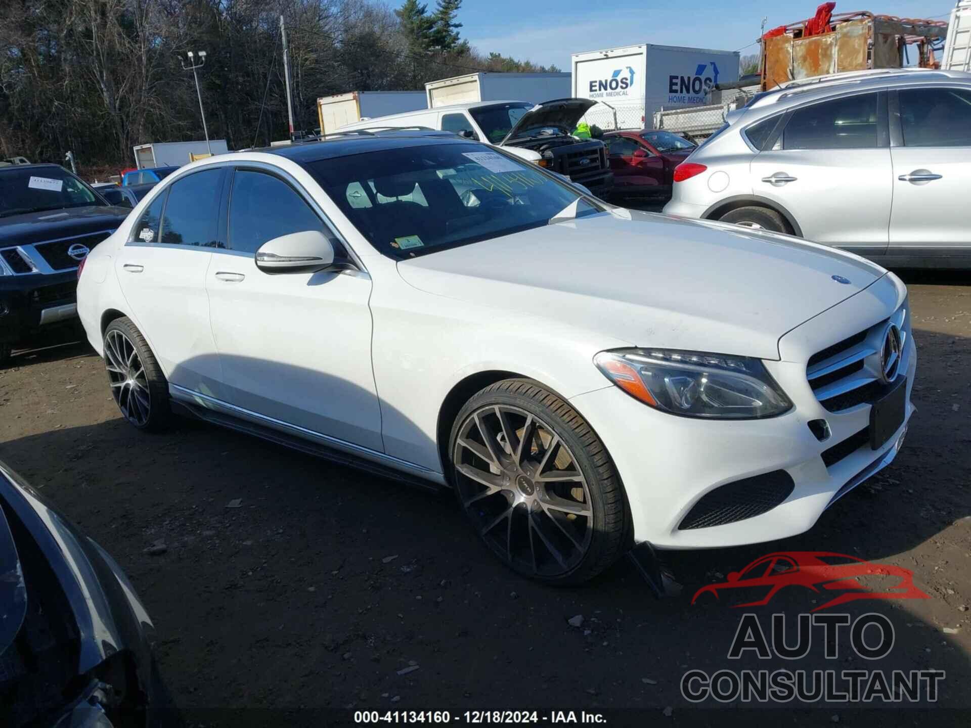 MERCEDES-BENZ C 300 2016 - 55SWF4KB8GU158580