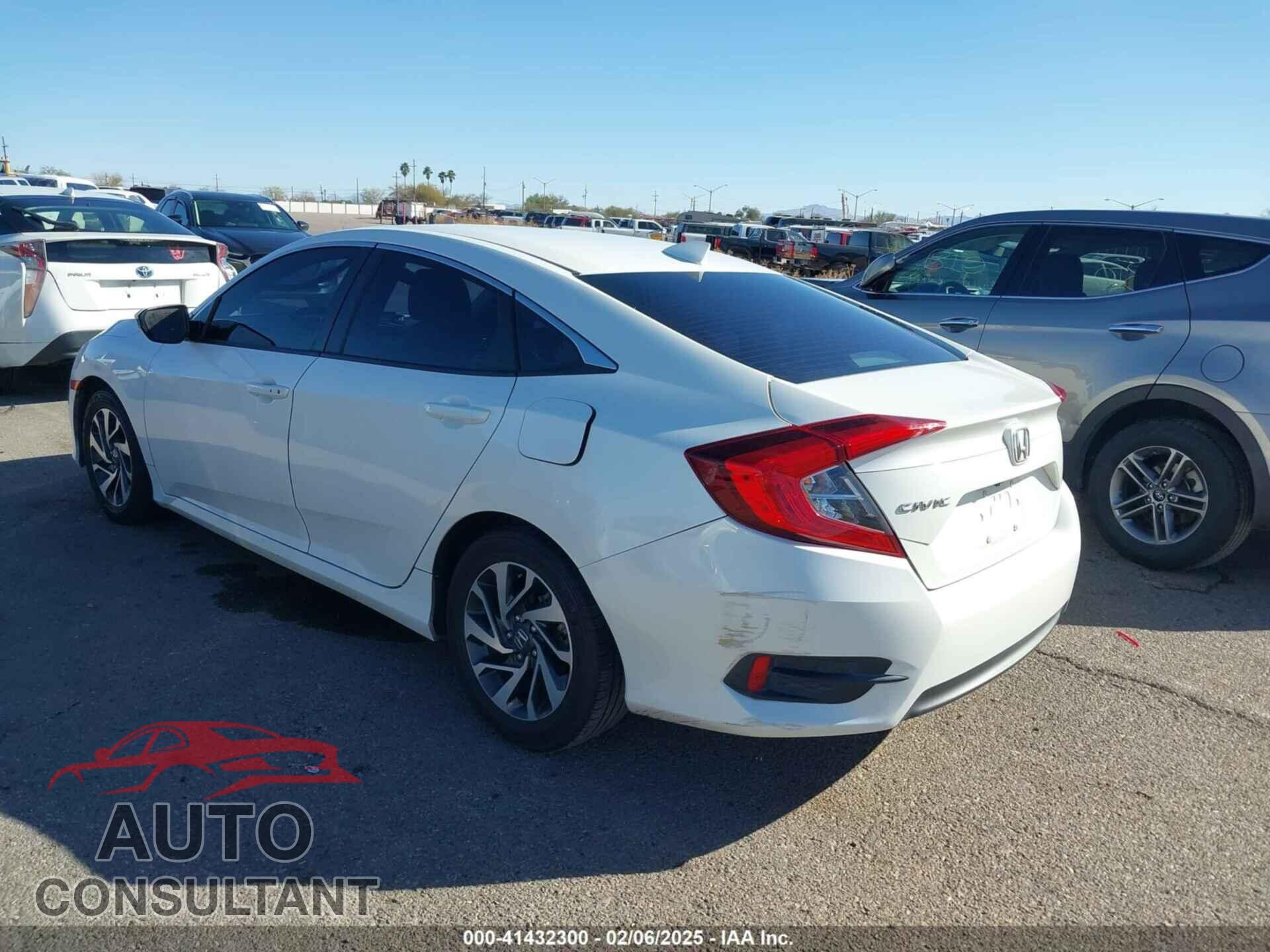 HONDA CIVIC 2017 - 19XFC2F79HE051226