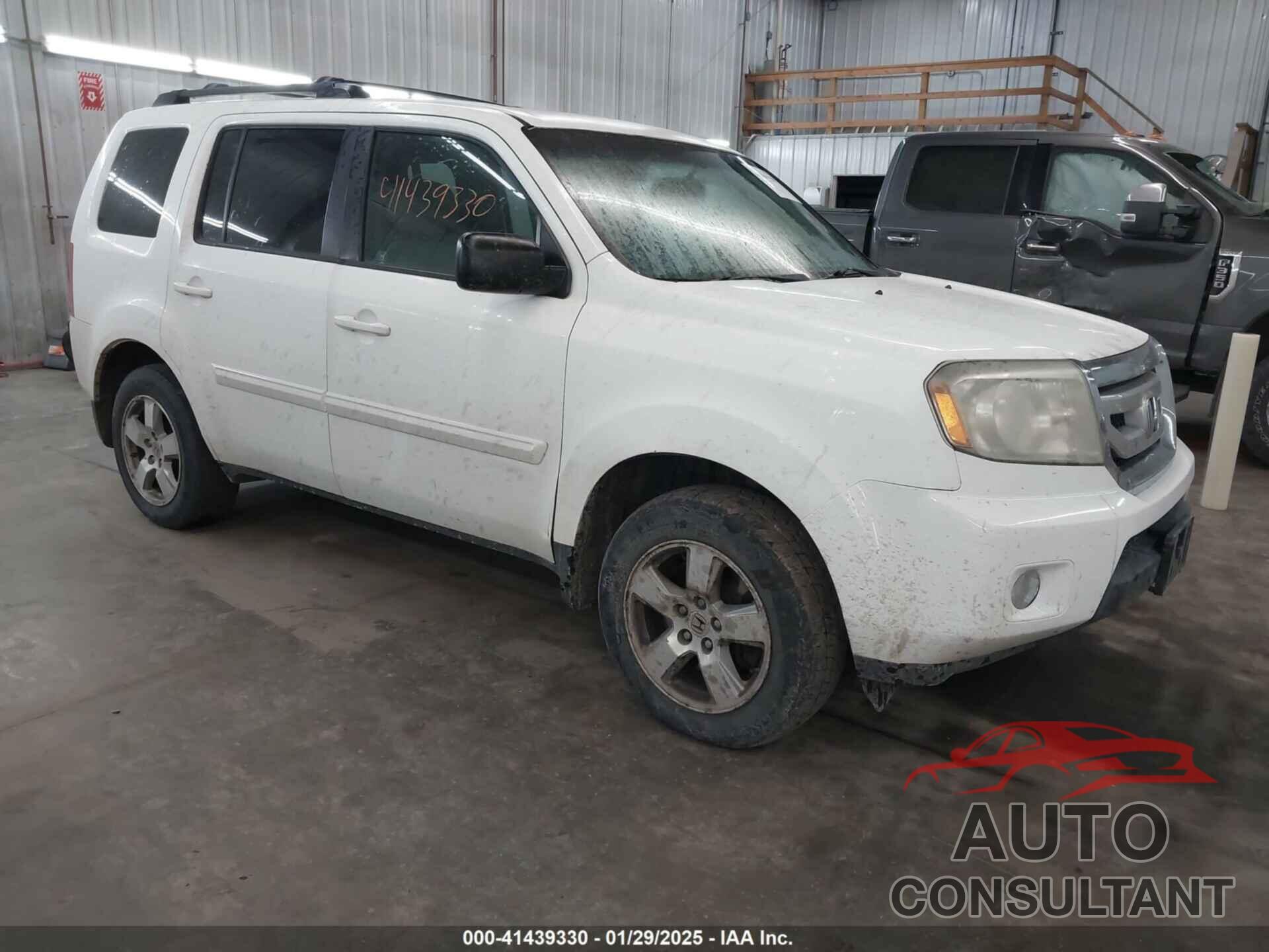 HONDA PILOT 2011 - 5FNYF4H46BB034738