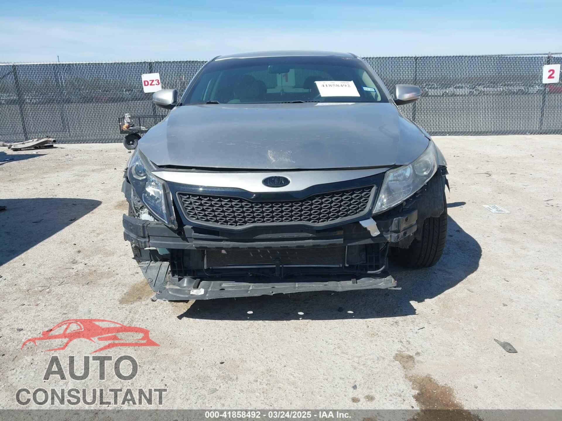 KIA OPTIMA 2012 - KNAGM4A7XC5275045