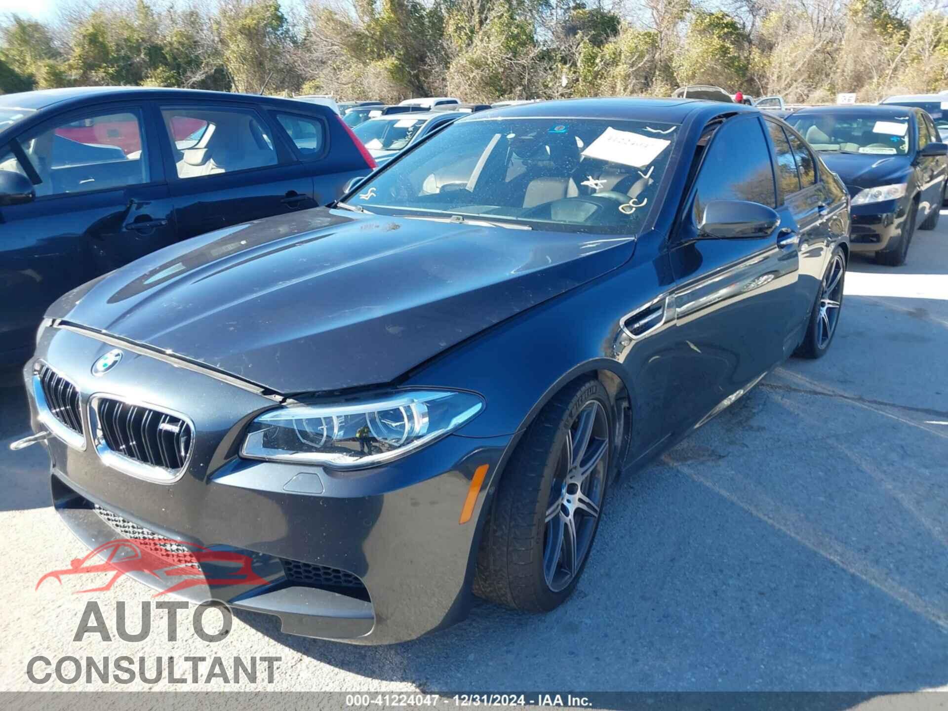 BMW M5 2014 - WBSFV9C55ED593211