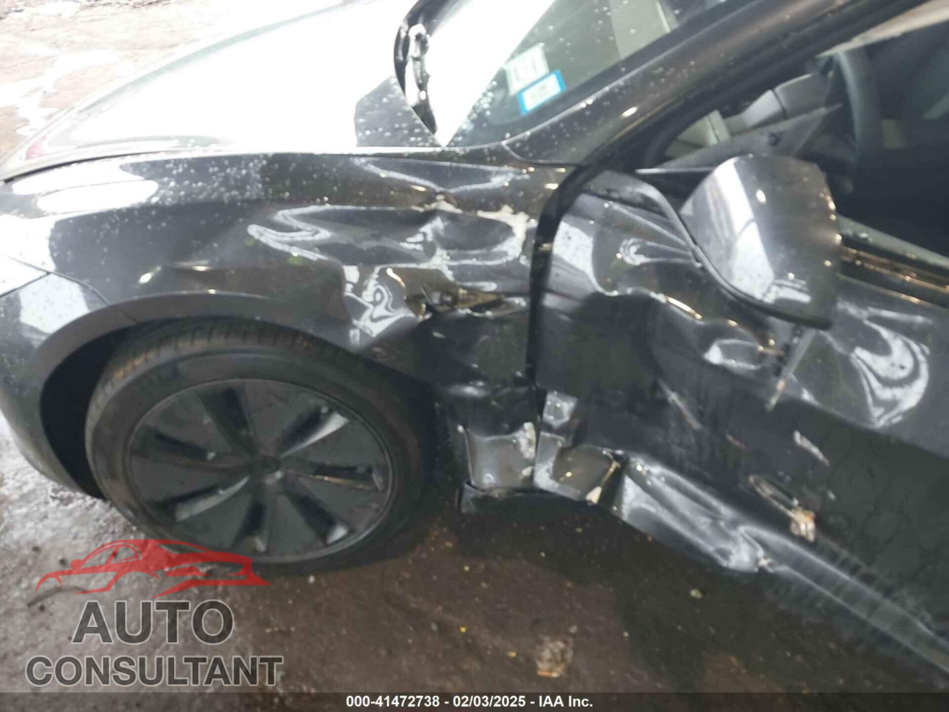 TESLA MODEL 3 2024 - 5YJ3E1EA2RF847591