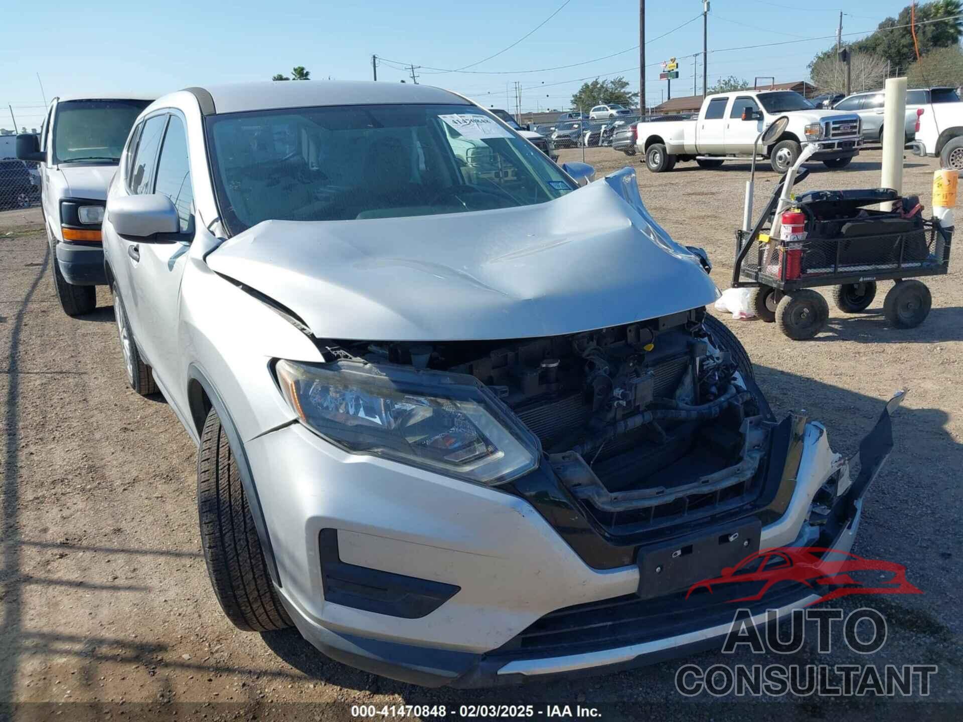NISSAN ROGUE 2018 - 5N1AT2MT1JC830557