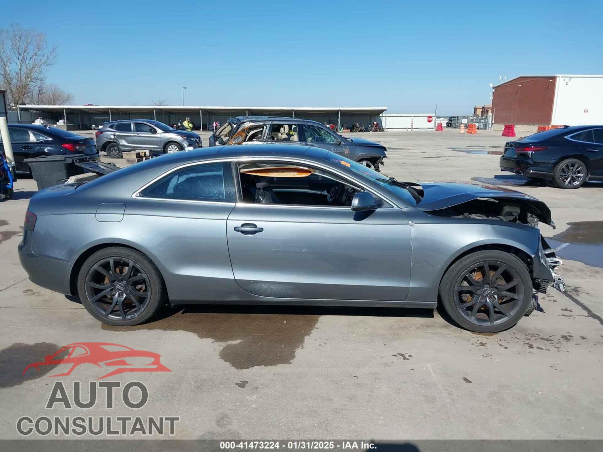 AUDI A5 2012 - WAUCFAFR5CA000949