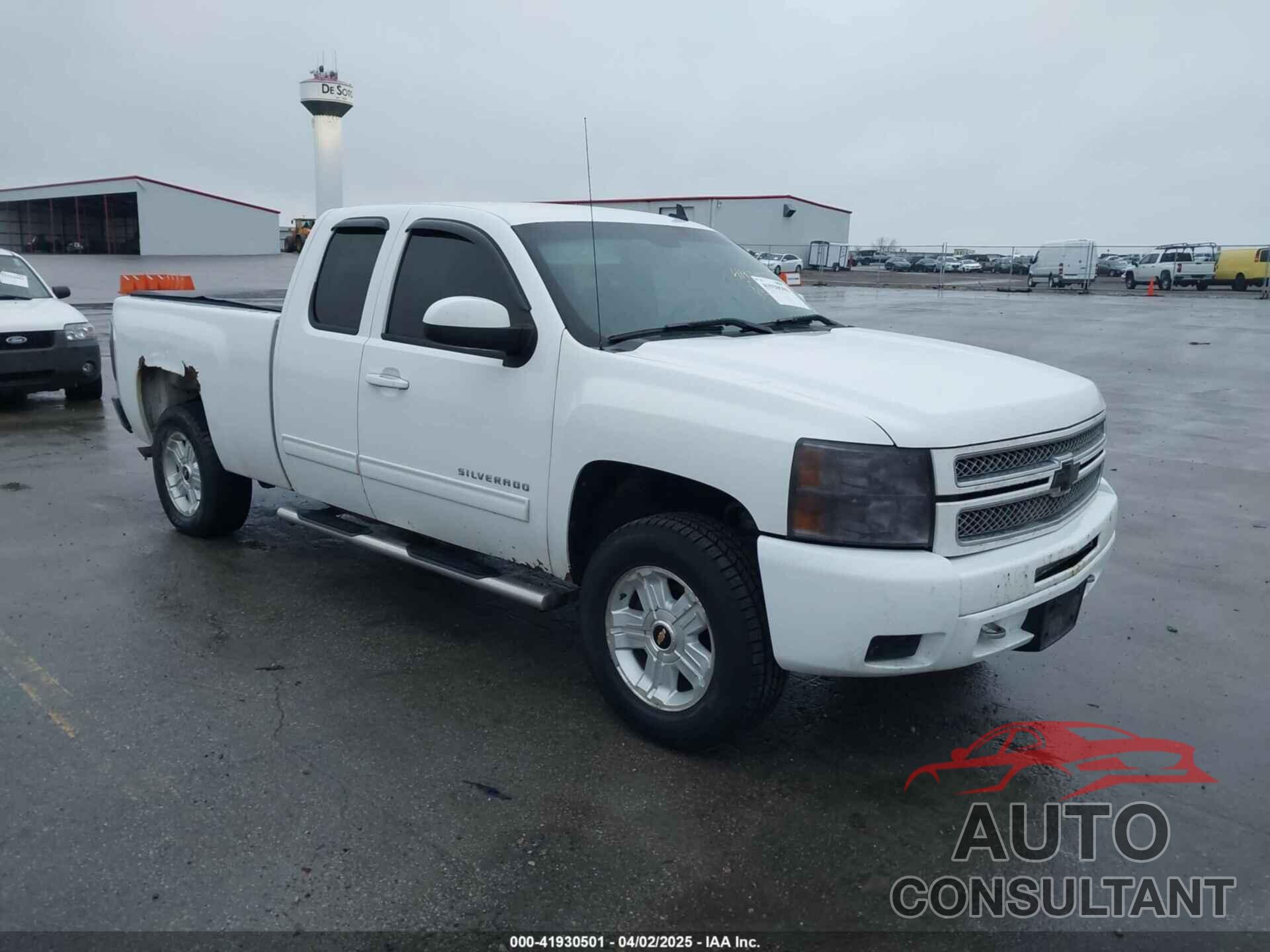 CHEVROLET SILVERADO 1500 2012 - 1GCRKSE79CZ131947
