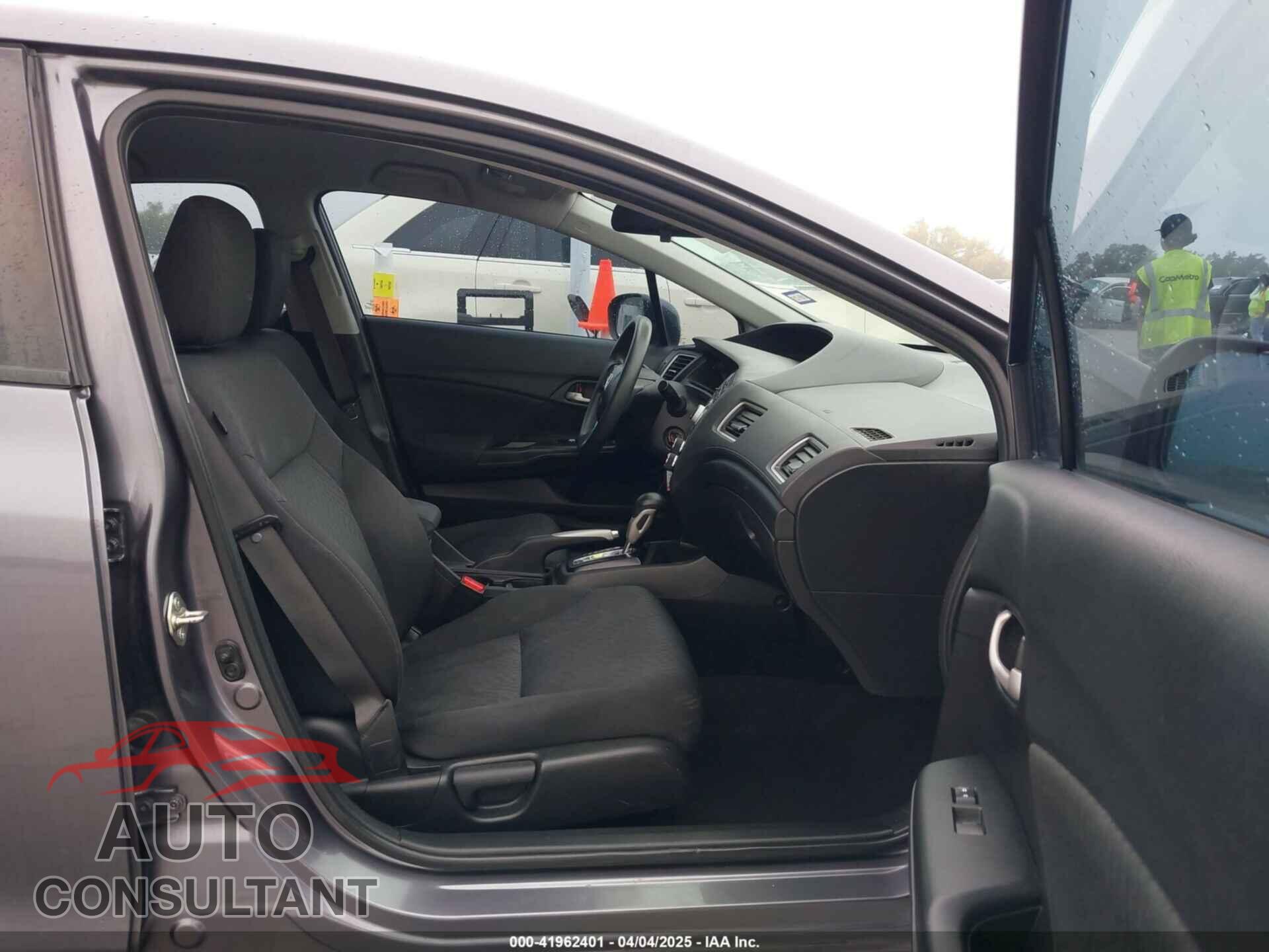 HONDA CIVIC 2015 - 19XFB2F55FE097408