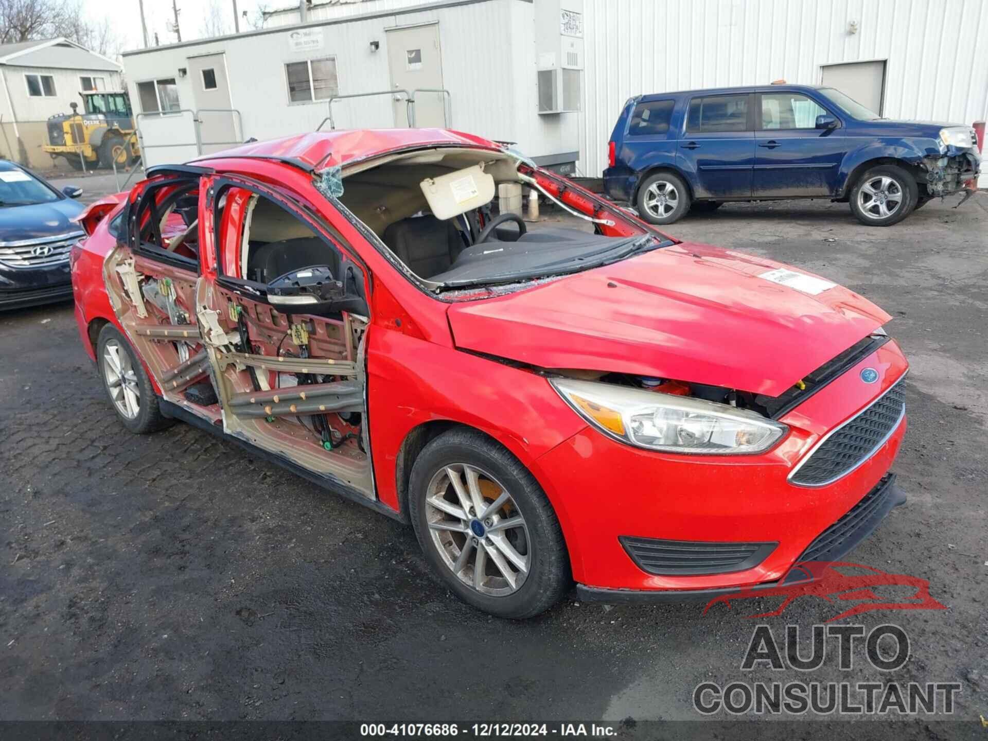 FORD FOCUS 2015 - 1FADP3F23FL280033