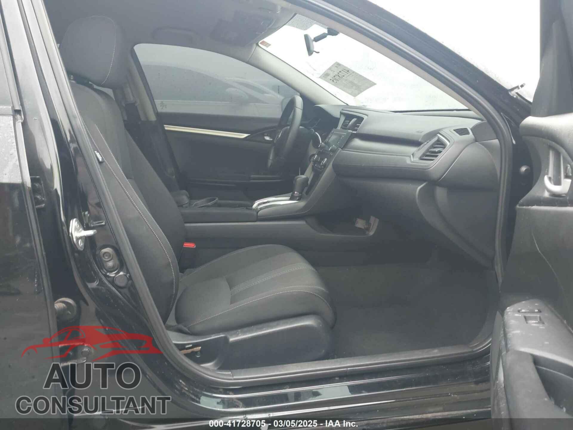 HONDA CIVIC 2018 - 2HGFC2F51JH603473