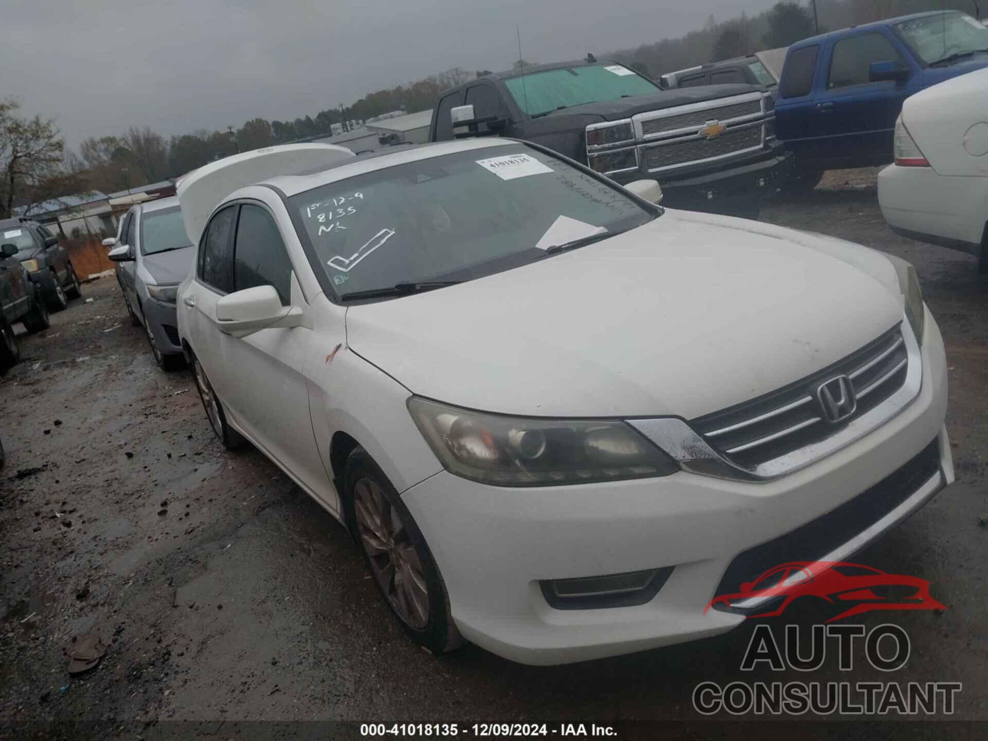 HONDA ACCORD 2013 - 1HGCR3F85DA007982