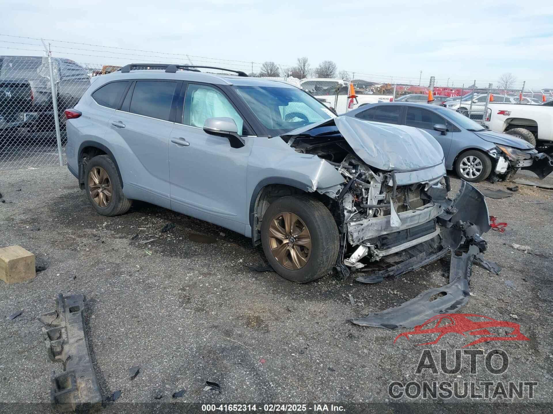 TOYOTA HIGHLANDER 2022 - 5TDAARAH7NS509954