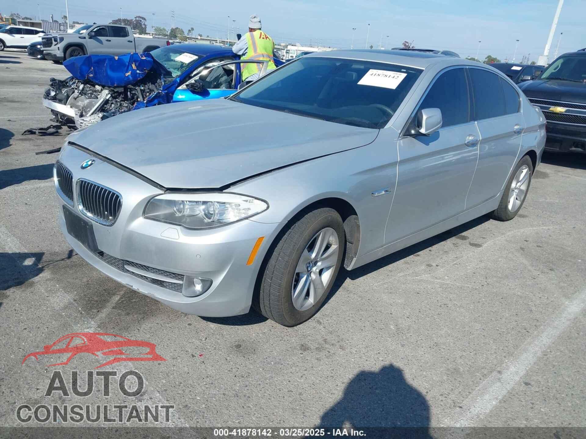BMW 528I 2012 - WBAXG5C59CDX04528