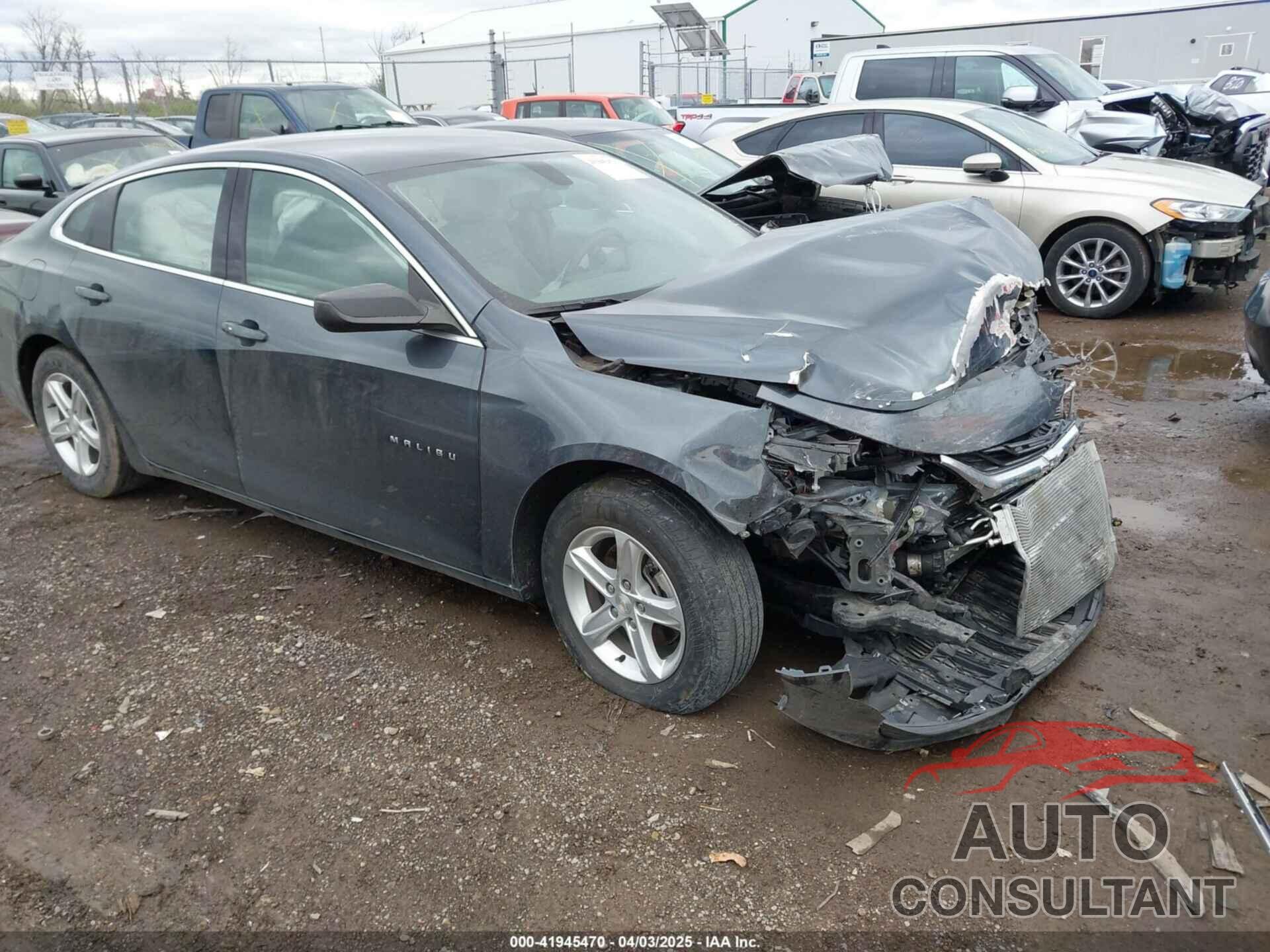 CHEVROLET MALIBU 2020 - 1G1ZB5ST5LF155465