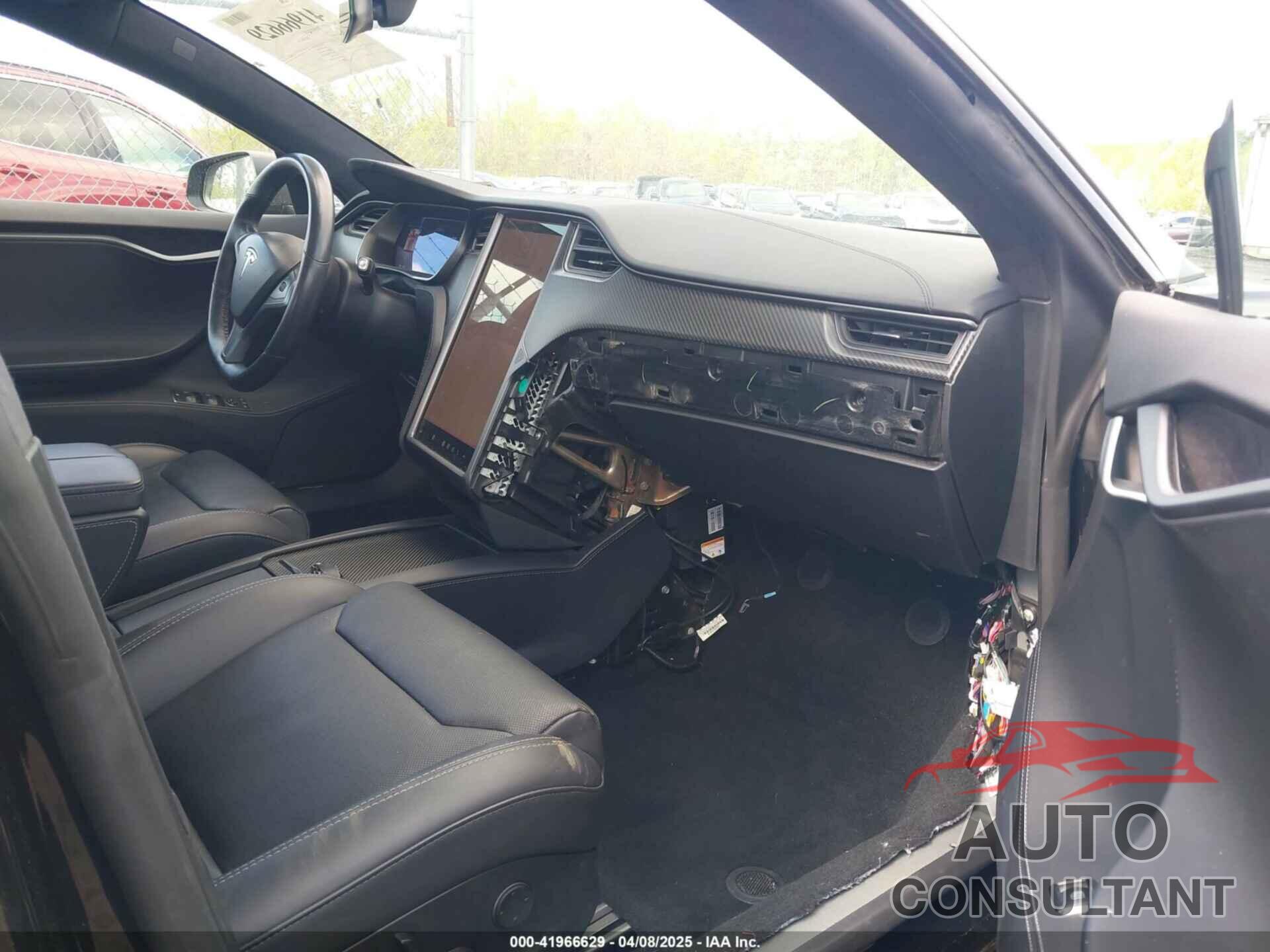 TESLA MODEL S 2018 - 5YJSA1E48JF268871