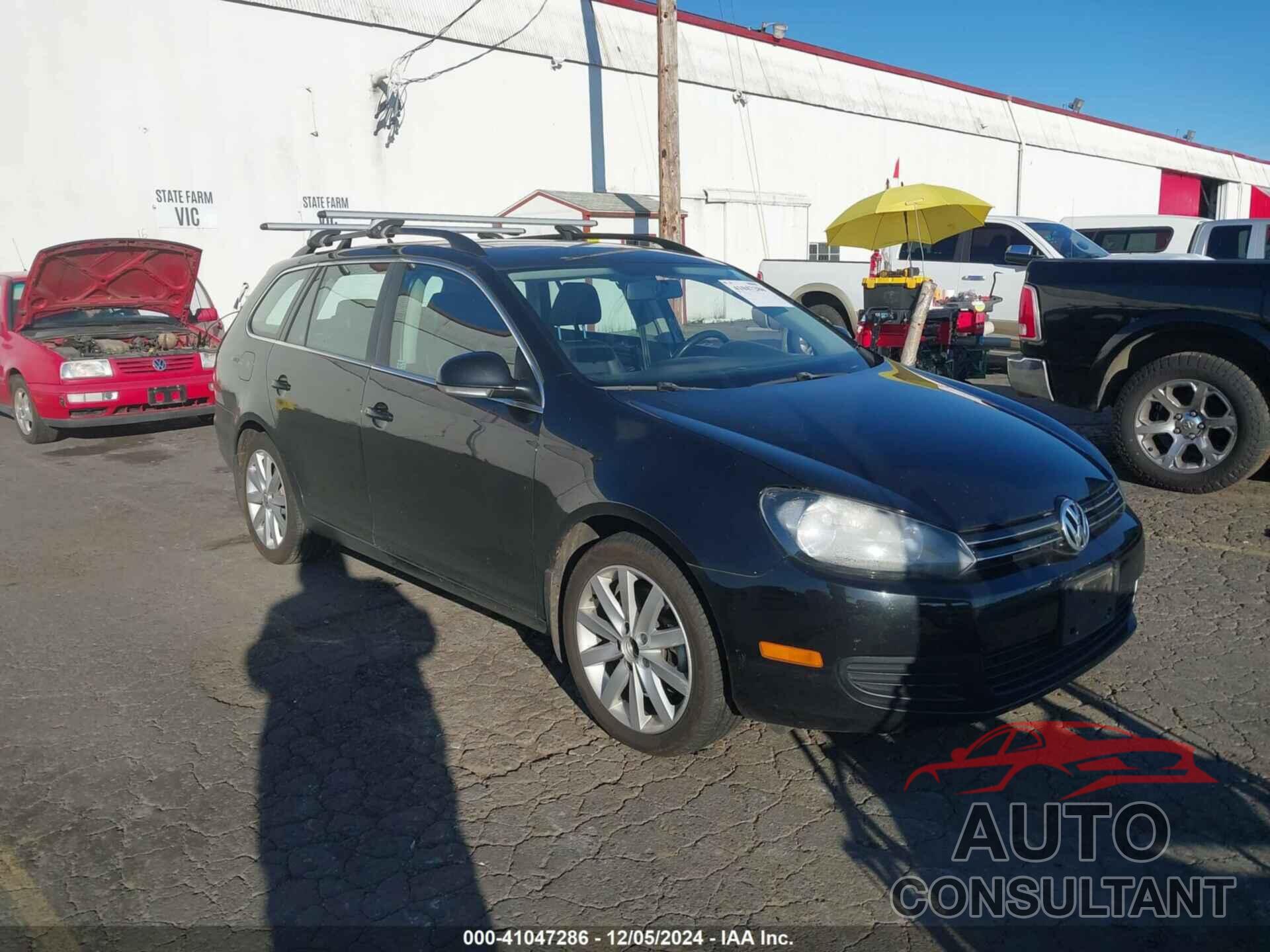 VOLKSWAGEN JETTA SPORTWAGEN 2013 - 3VWPL7AJ9DM664674