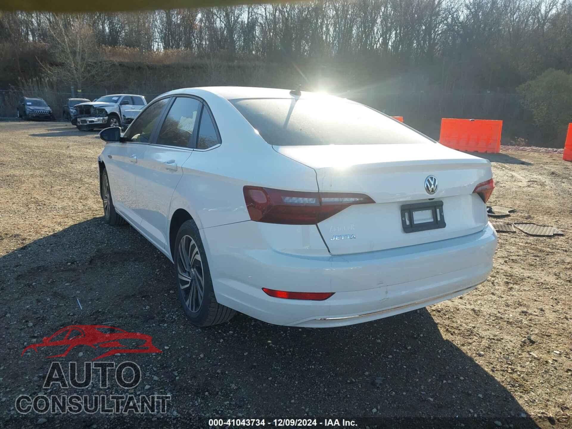 VOLKSWAGEN JETTA 2020 - 3VWEB7BU2LM066802