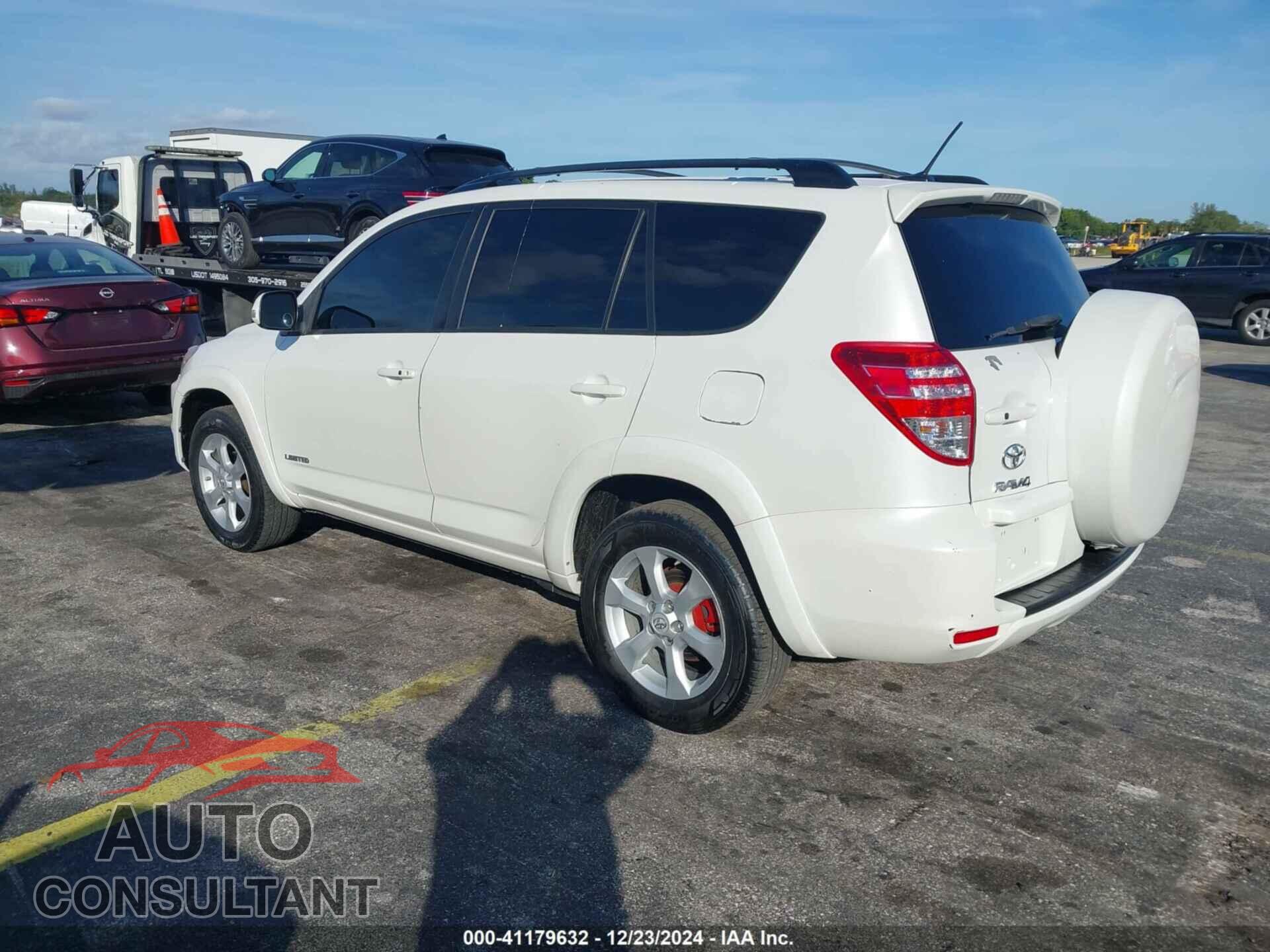 TOYOTA RAV4 2011 - 2T3DF4DV8BW123721