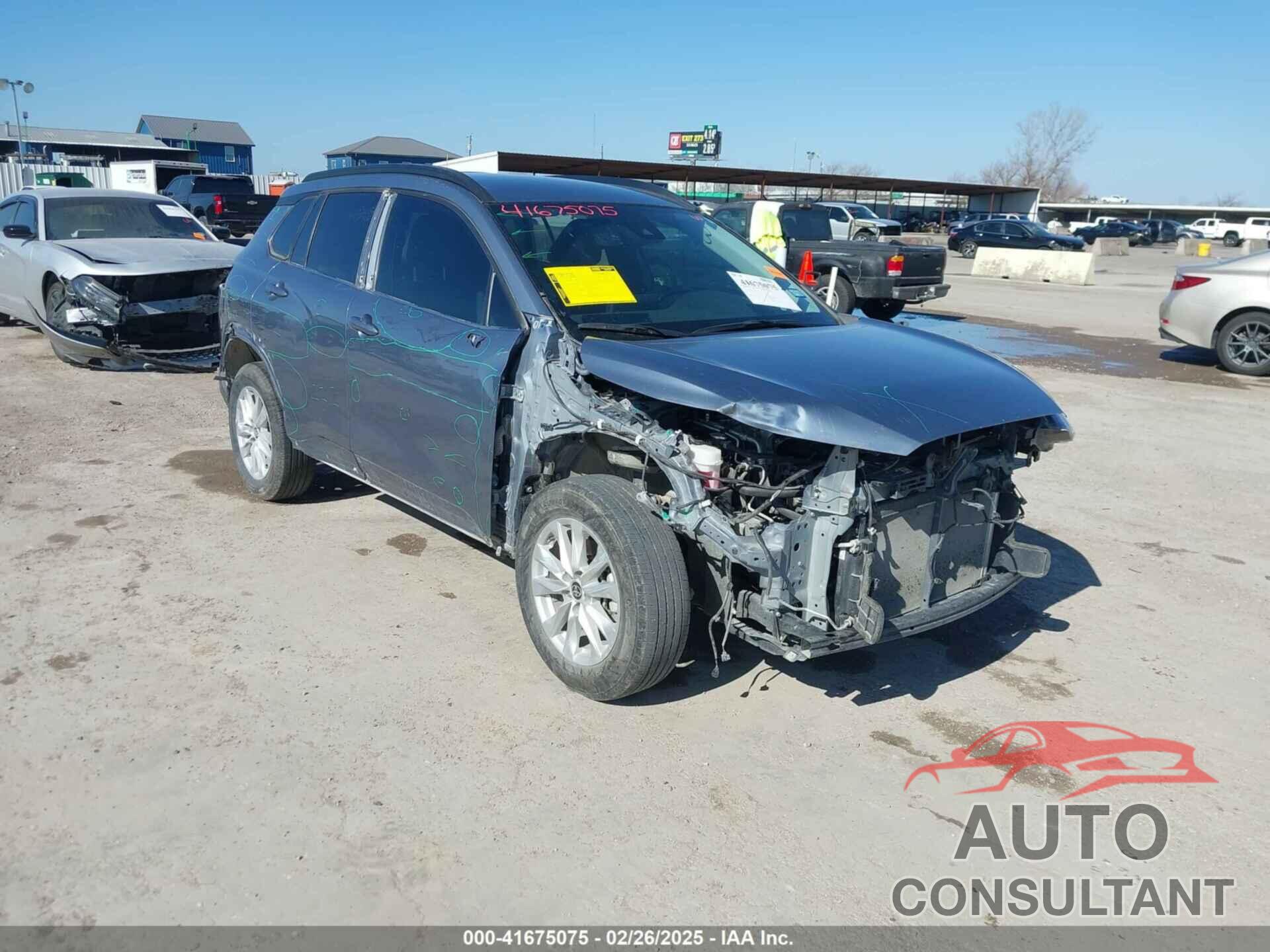 TOYOTA COROLLA CROSS 2022 - 7MUCAAAG4NV021844