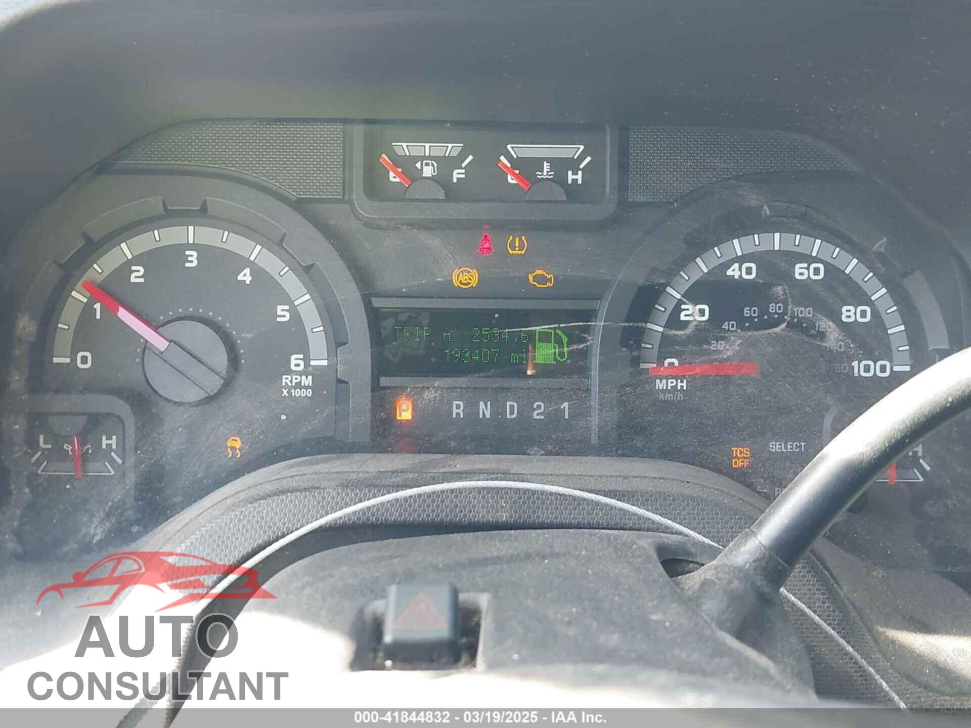 FORD E-350 SUPER DUTY 2012 - 1FBNE3BL0CDA76285