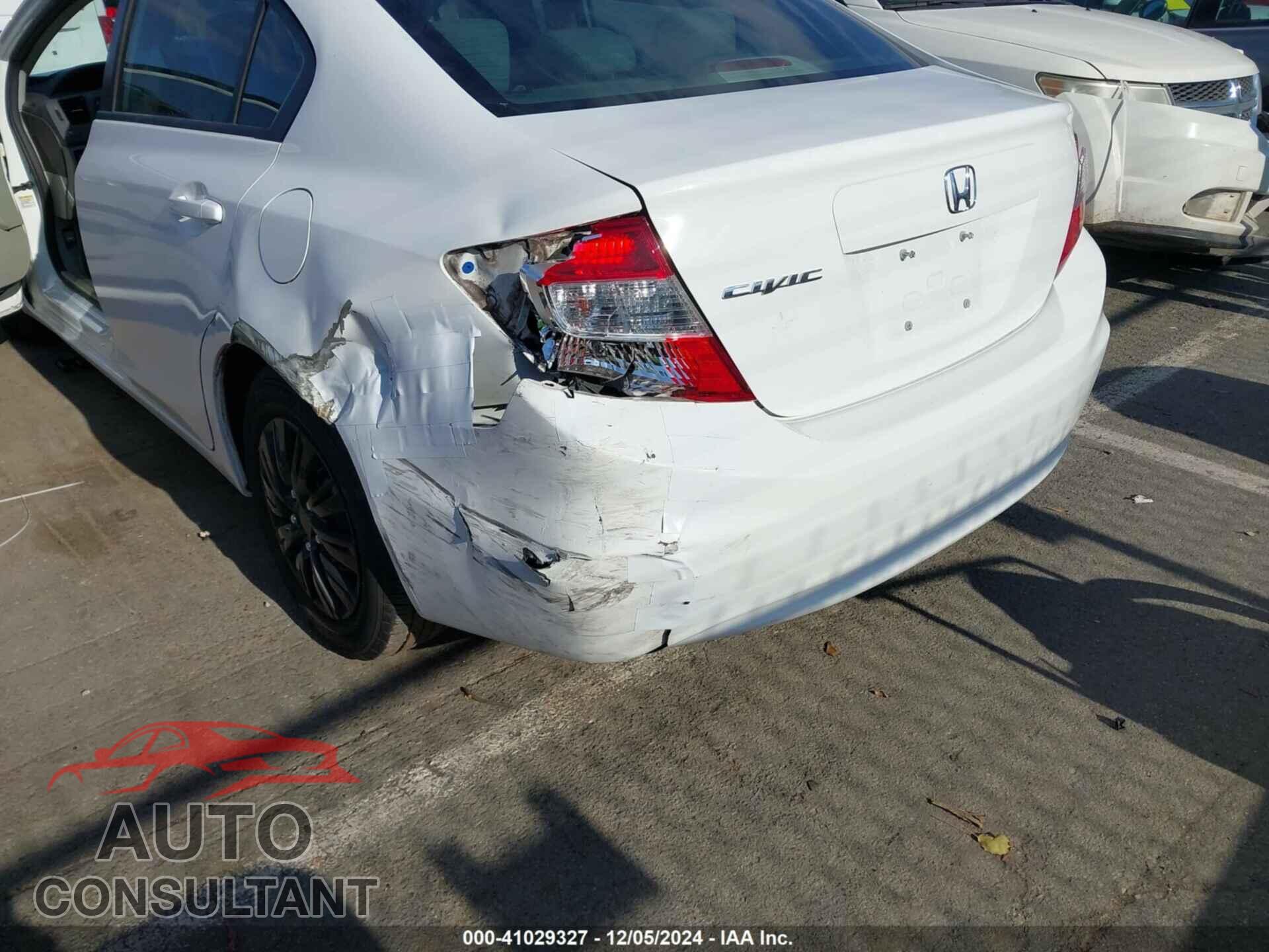 HONDA CIVIC 2012 - 2HGFB2F57CH328889