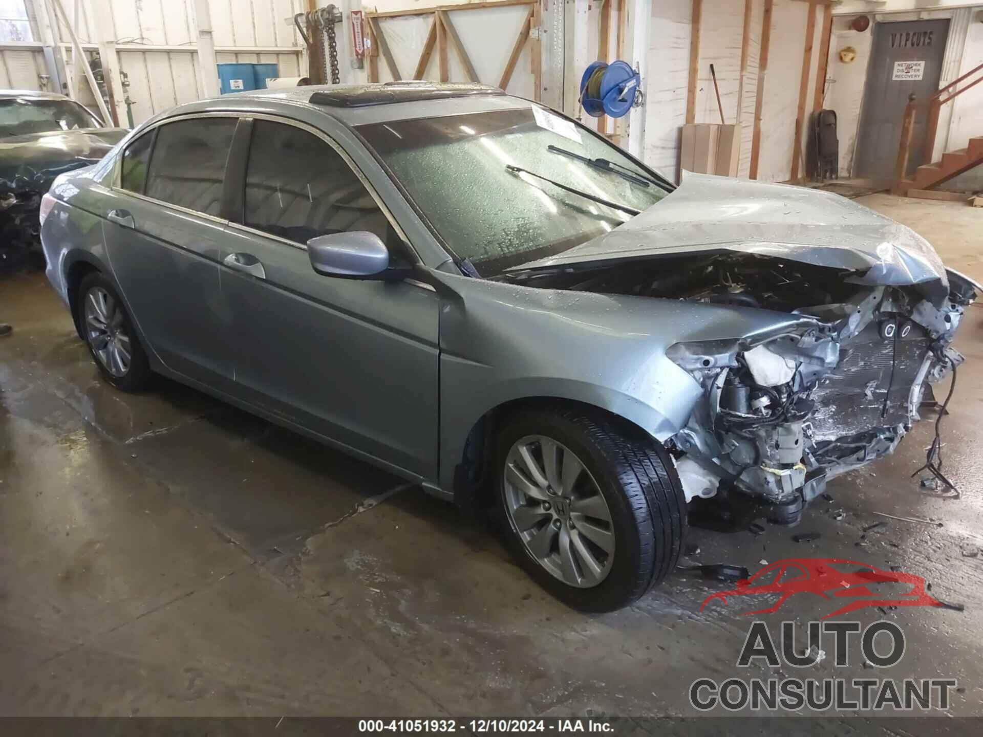 HONDA ACCORD 2011 - 1HGCP2F83BA120682