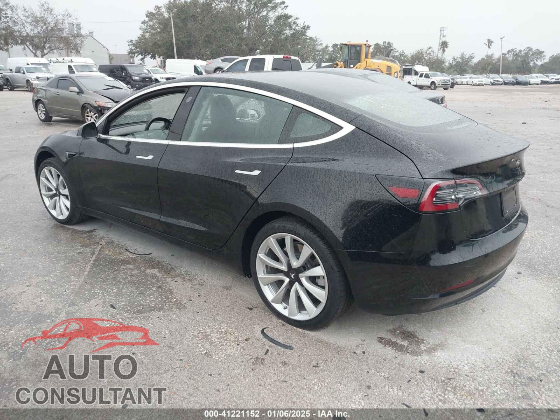 TESLA MODEL 3 2019 - 5YJ3E1EA1KF191082