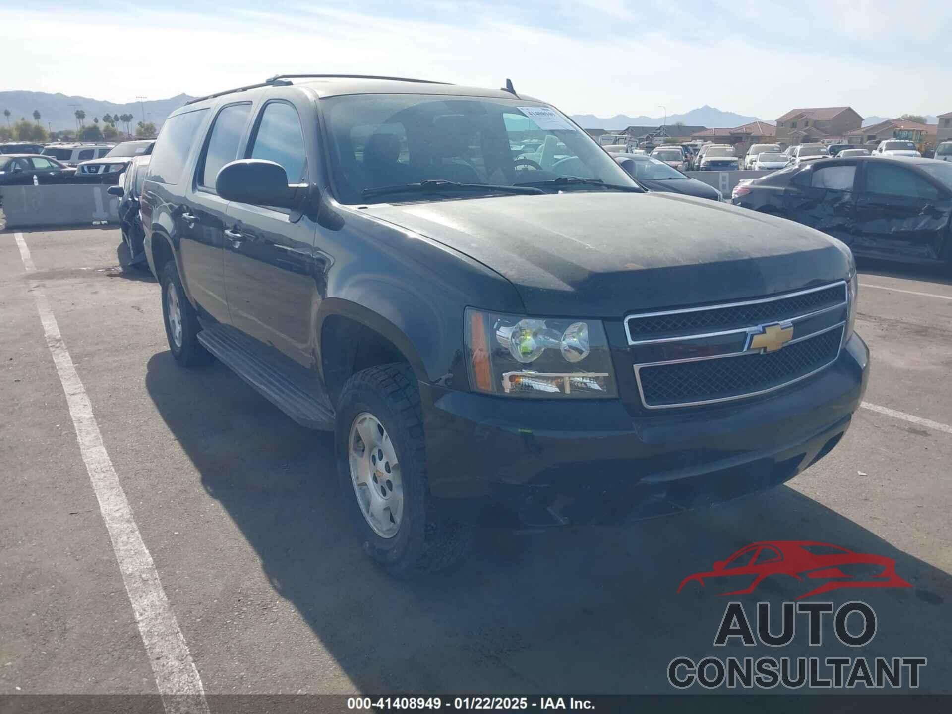 CHEVROLET SUBURBAN 1500 2013 - 1GNSKHE71DR332335