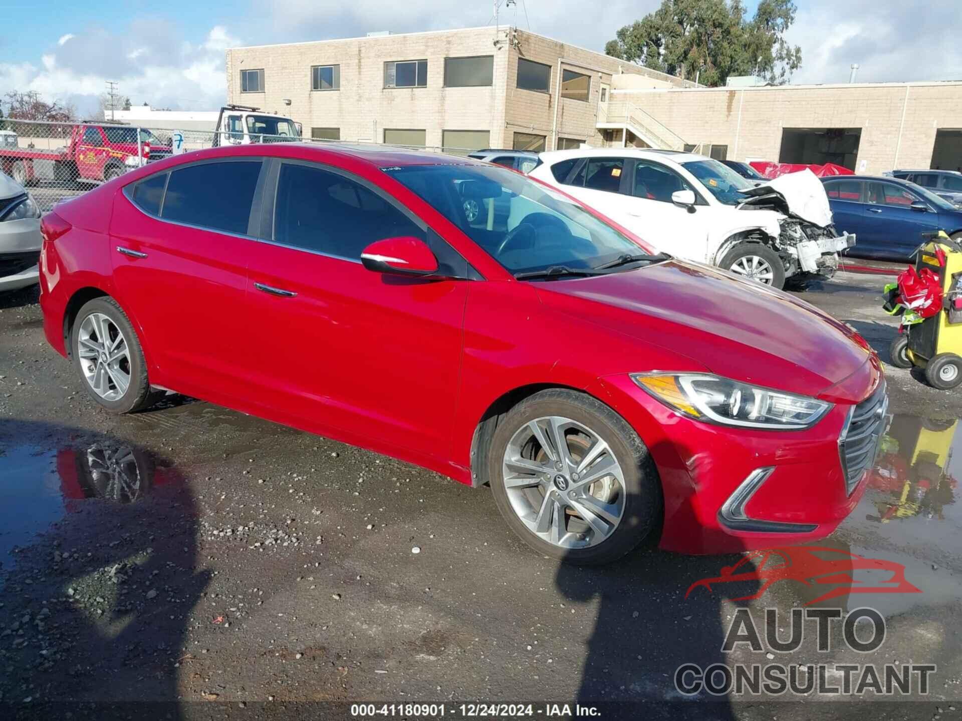 HYUNDAI ELANTRA 2017 - KMHD84LF3HU068360