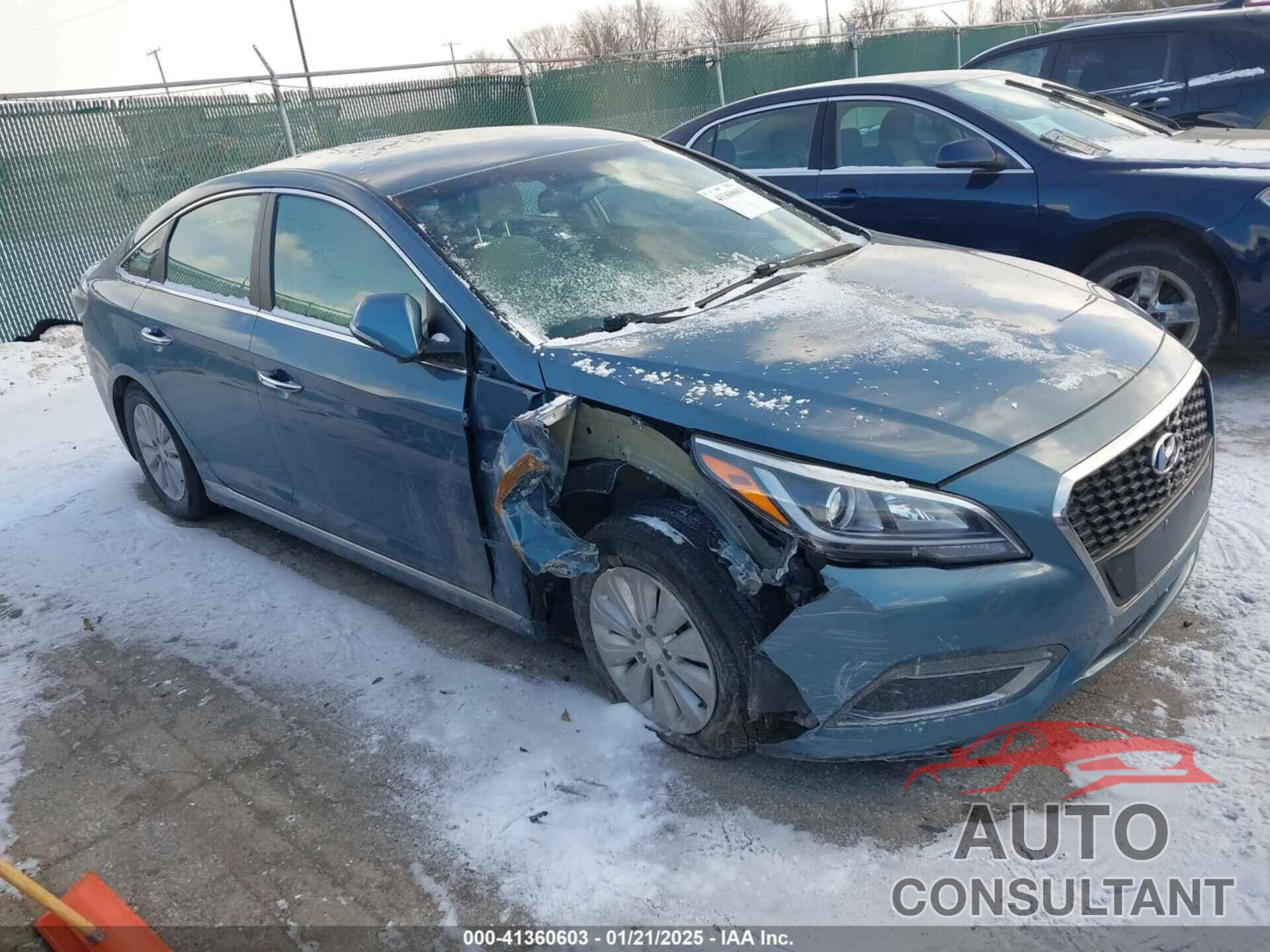 HYUNDAI SONATA HYBRID 2016 - KMHE24L17GA038935