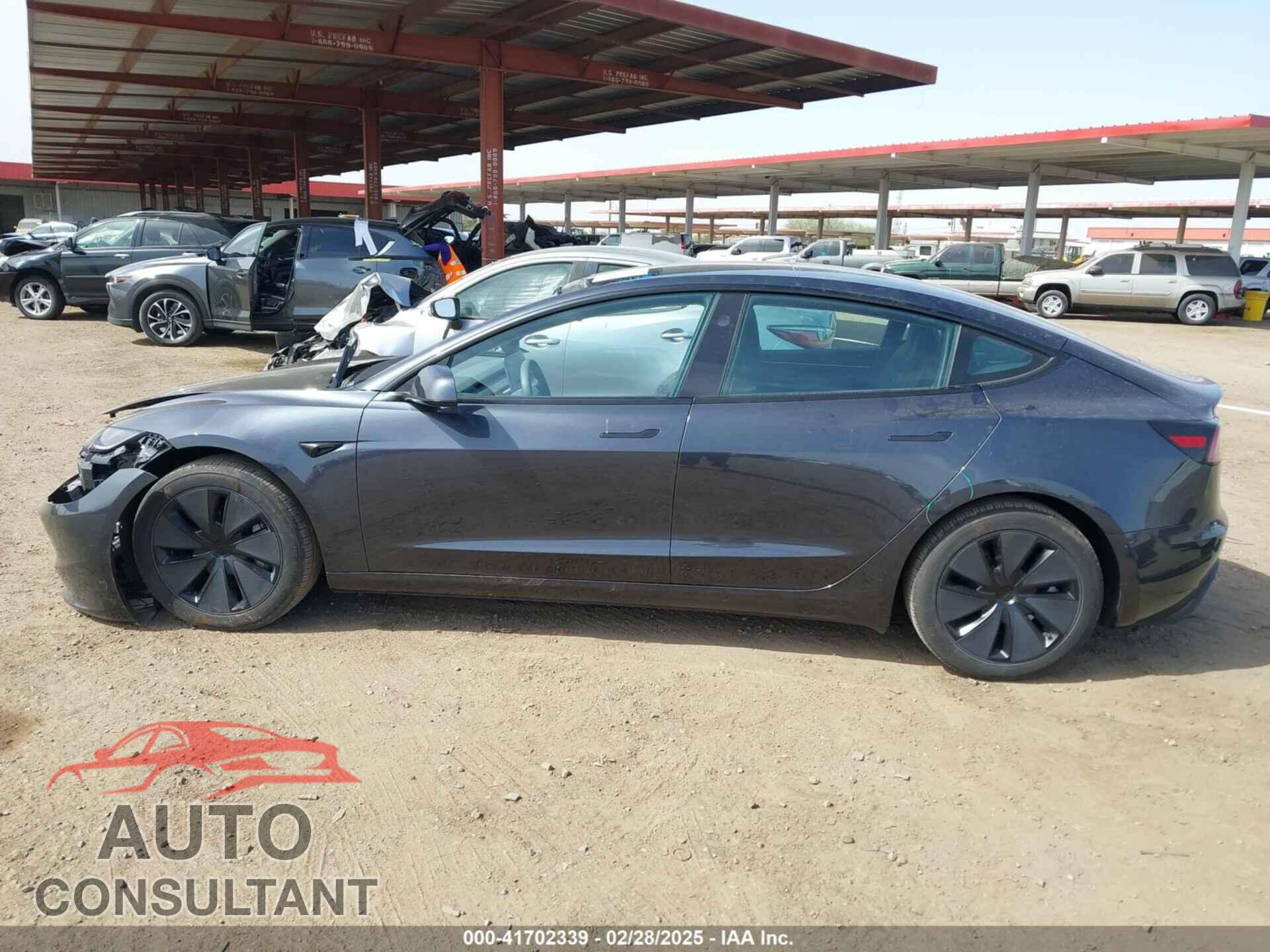 TESLA MODEL 3 2024 - 5YJ3E1EB6RF745736