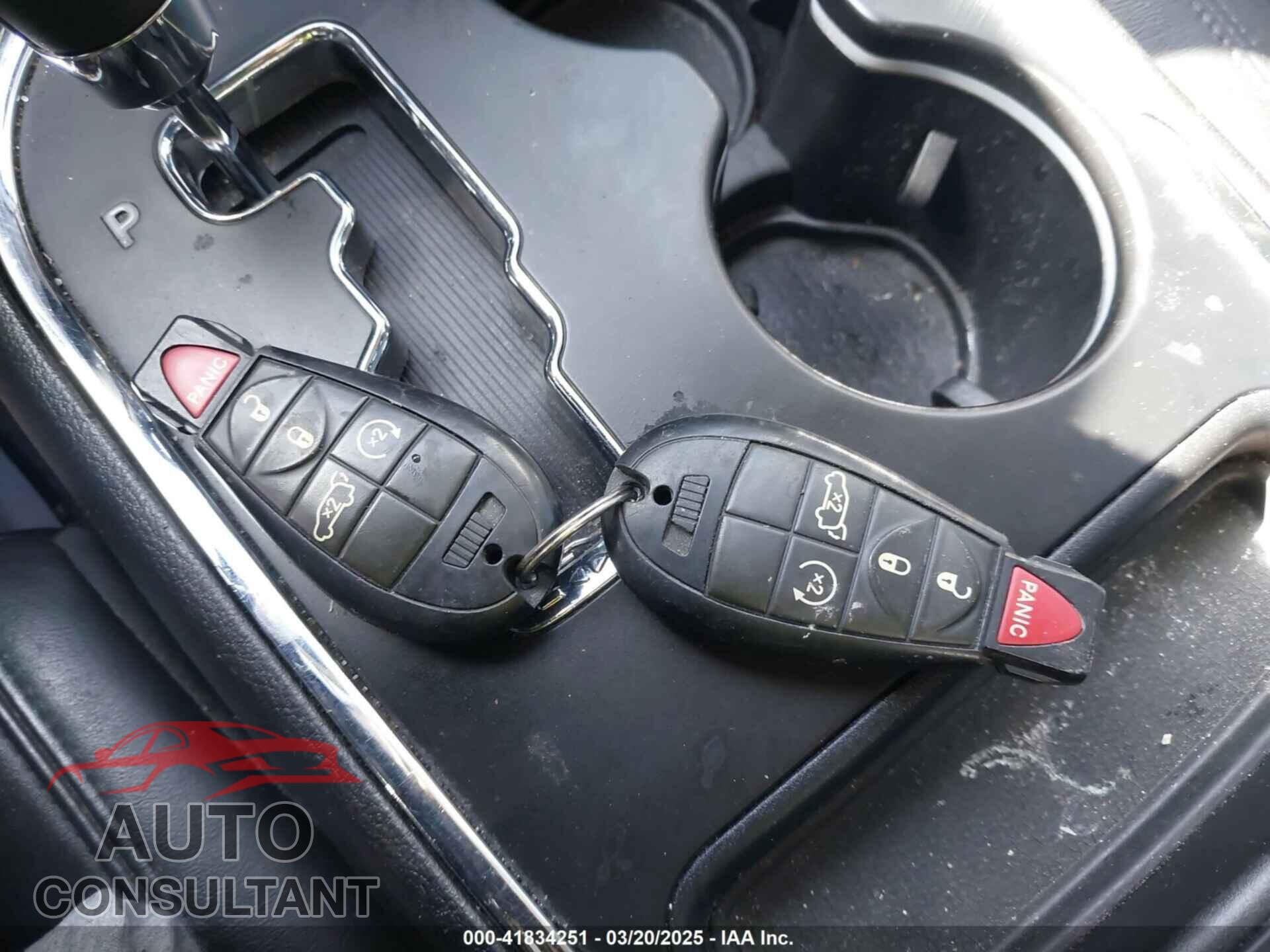 DODGE DURANGO 2013 - 1C4RDJDG9DC677142