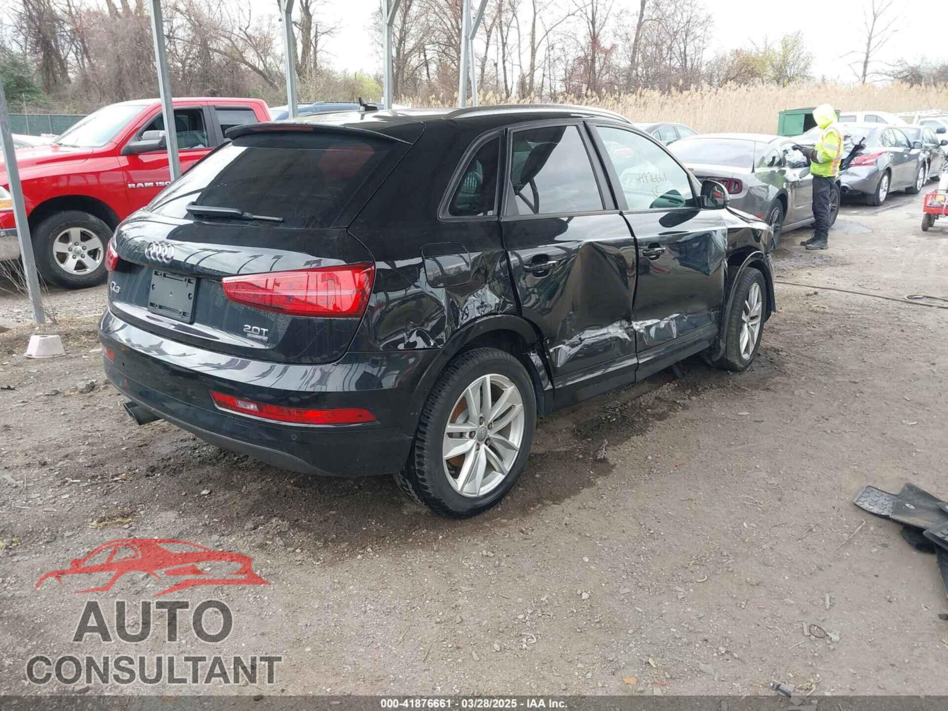 AUDI Q3 2017 - WA1ECCFS4HR006201